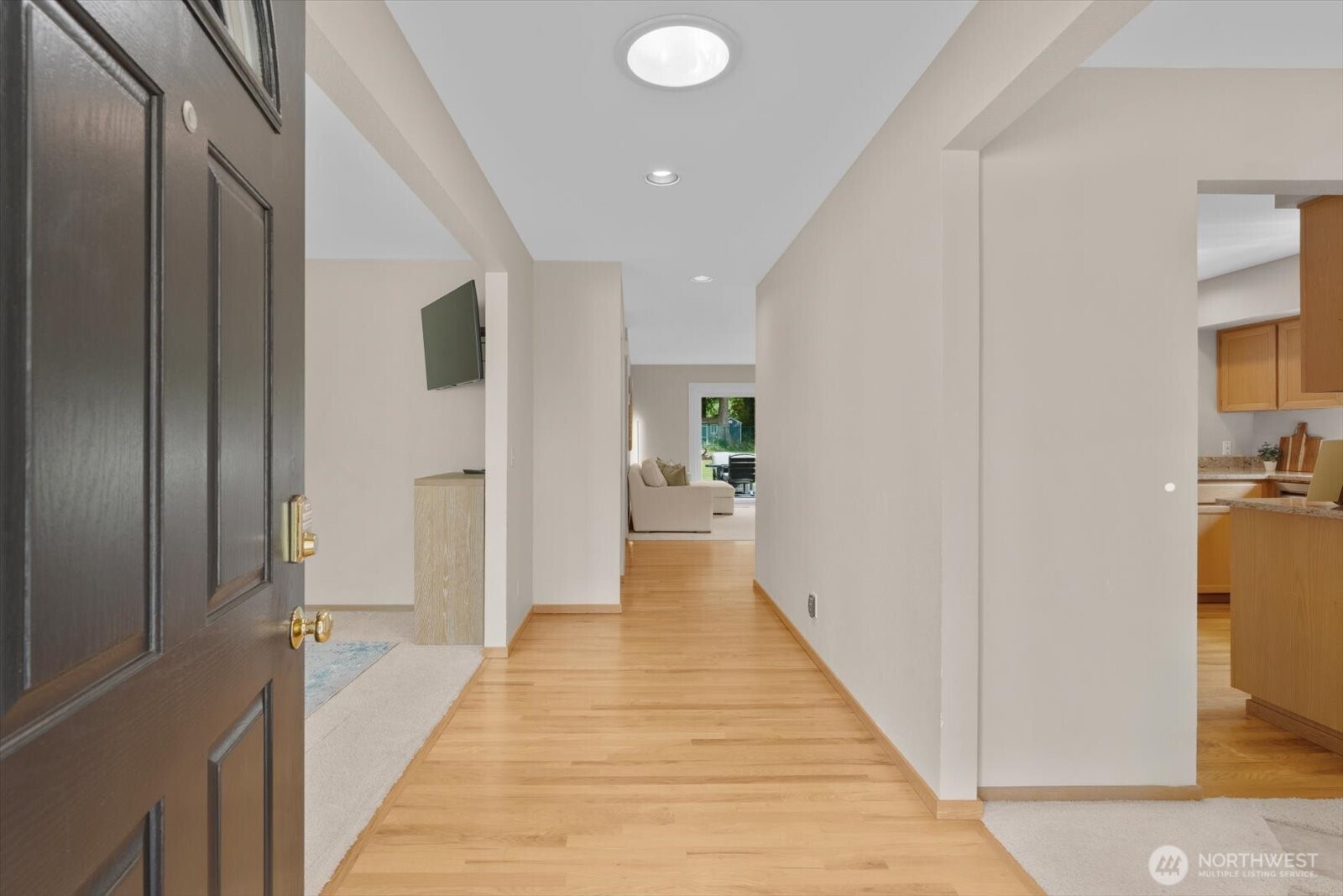 property viewer photo 6
