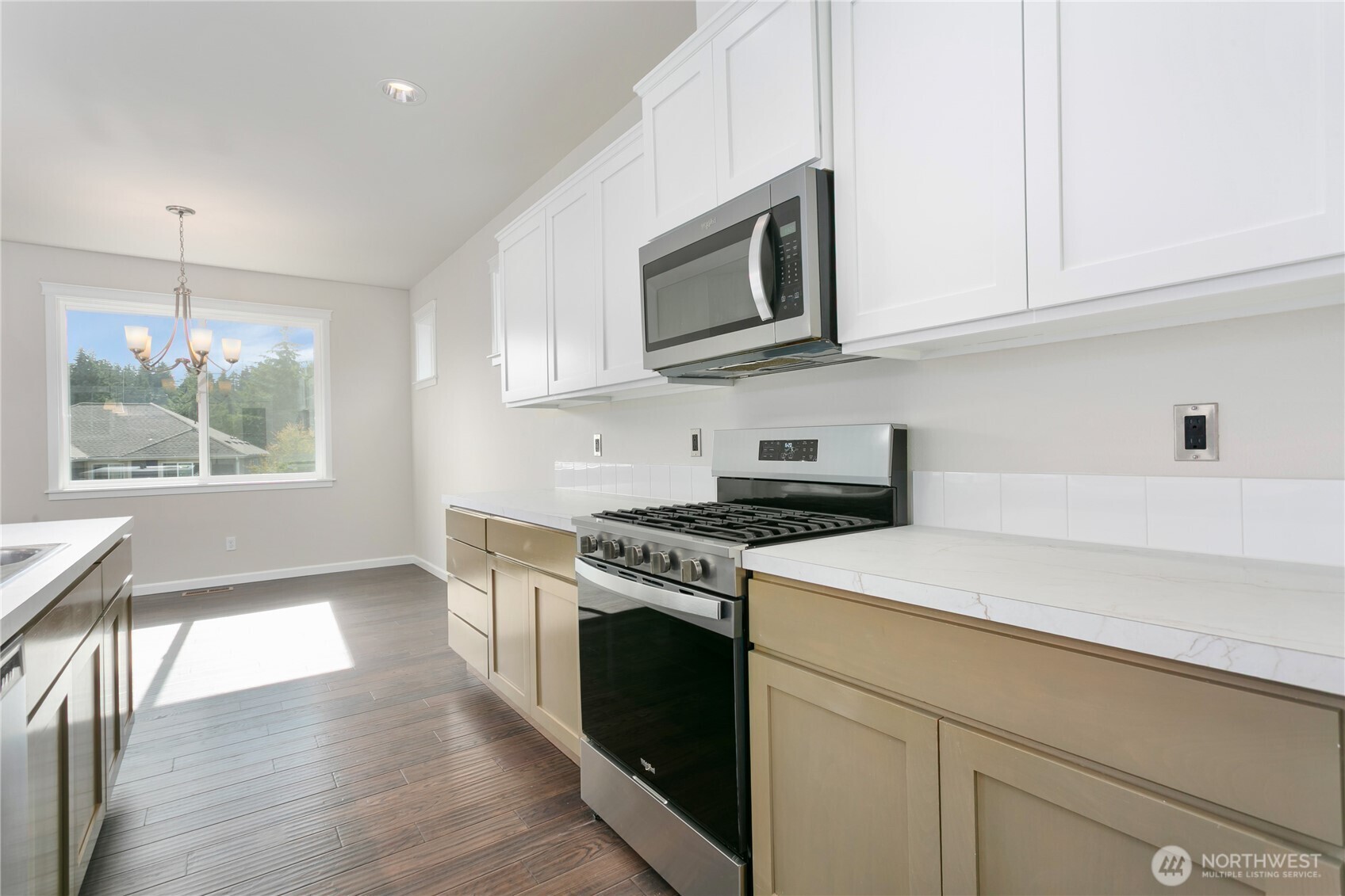 property viewer photo 10