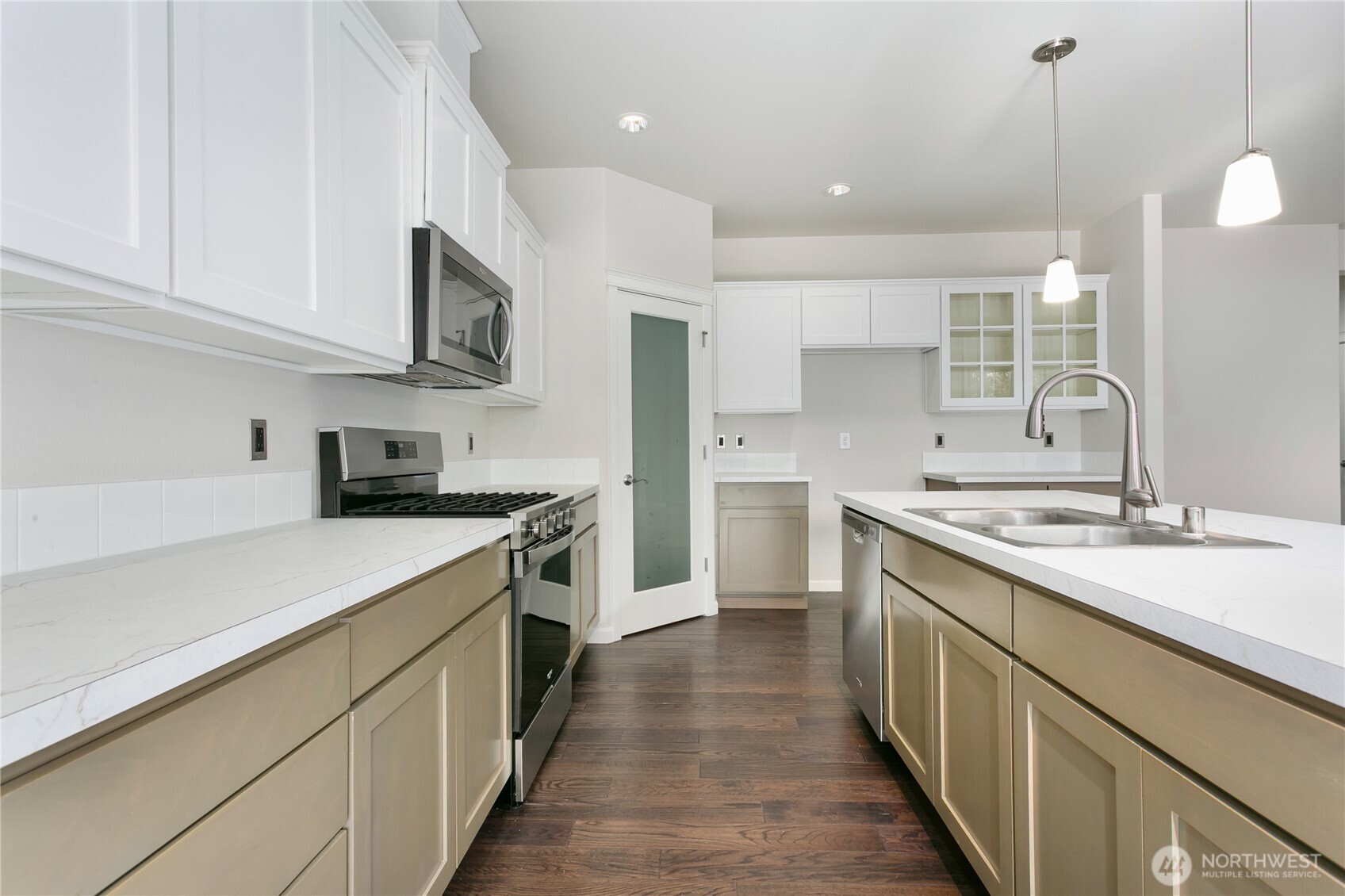property viewer photo 11