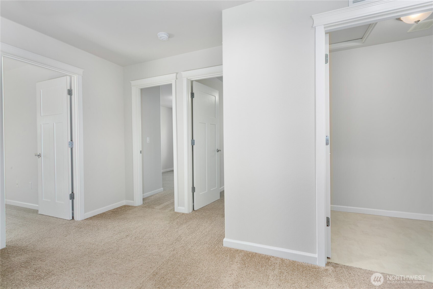 property viewer photo 15