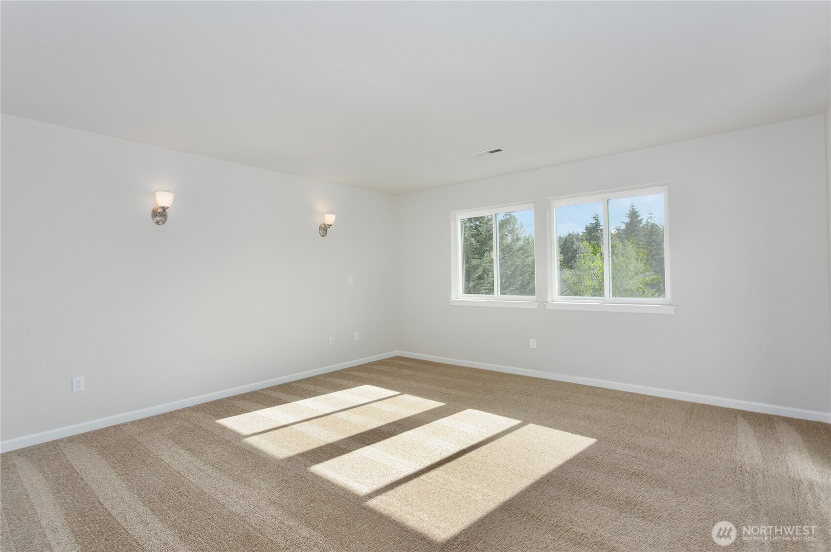 property viewer photo 17