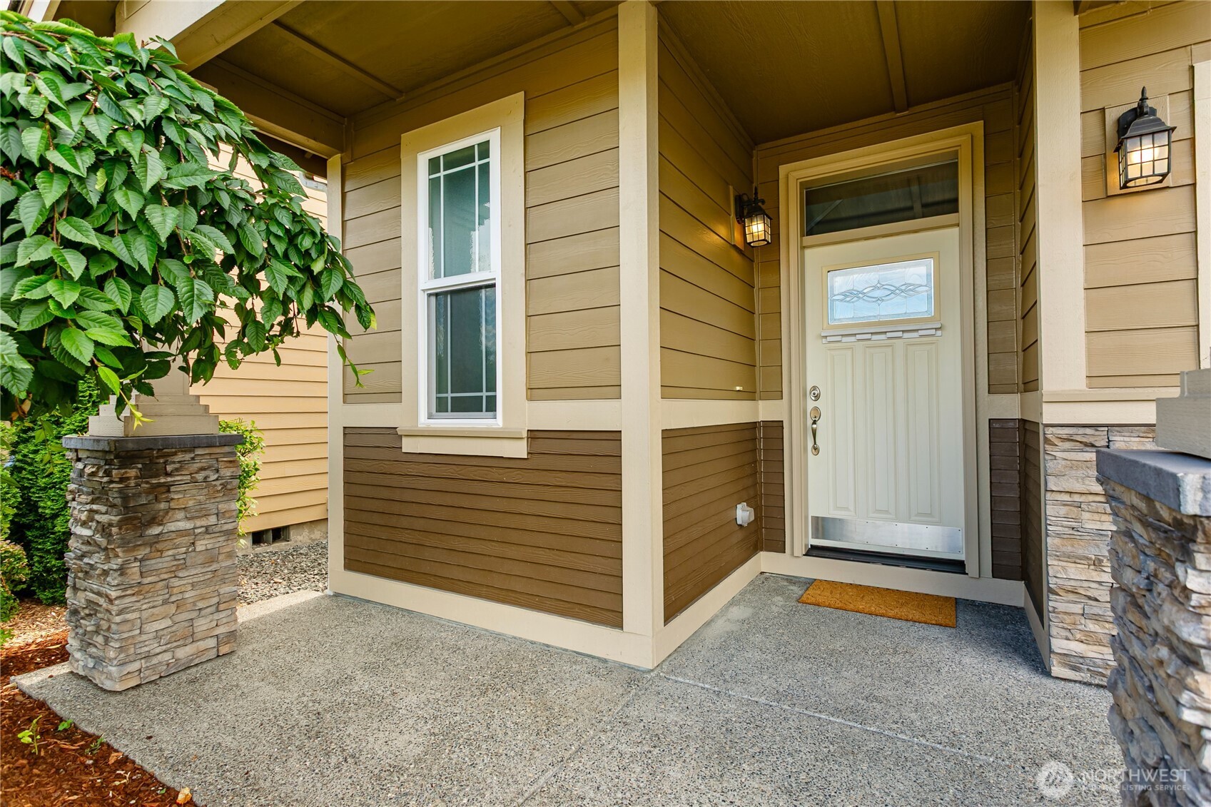 property viewer photo 2