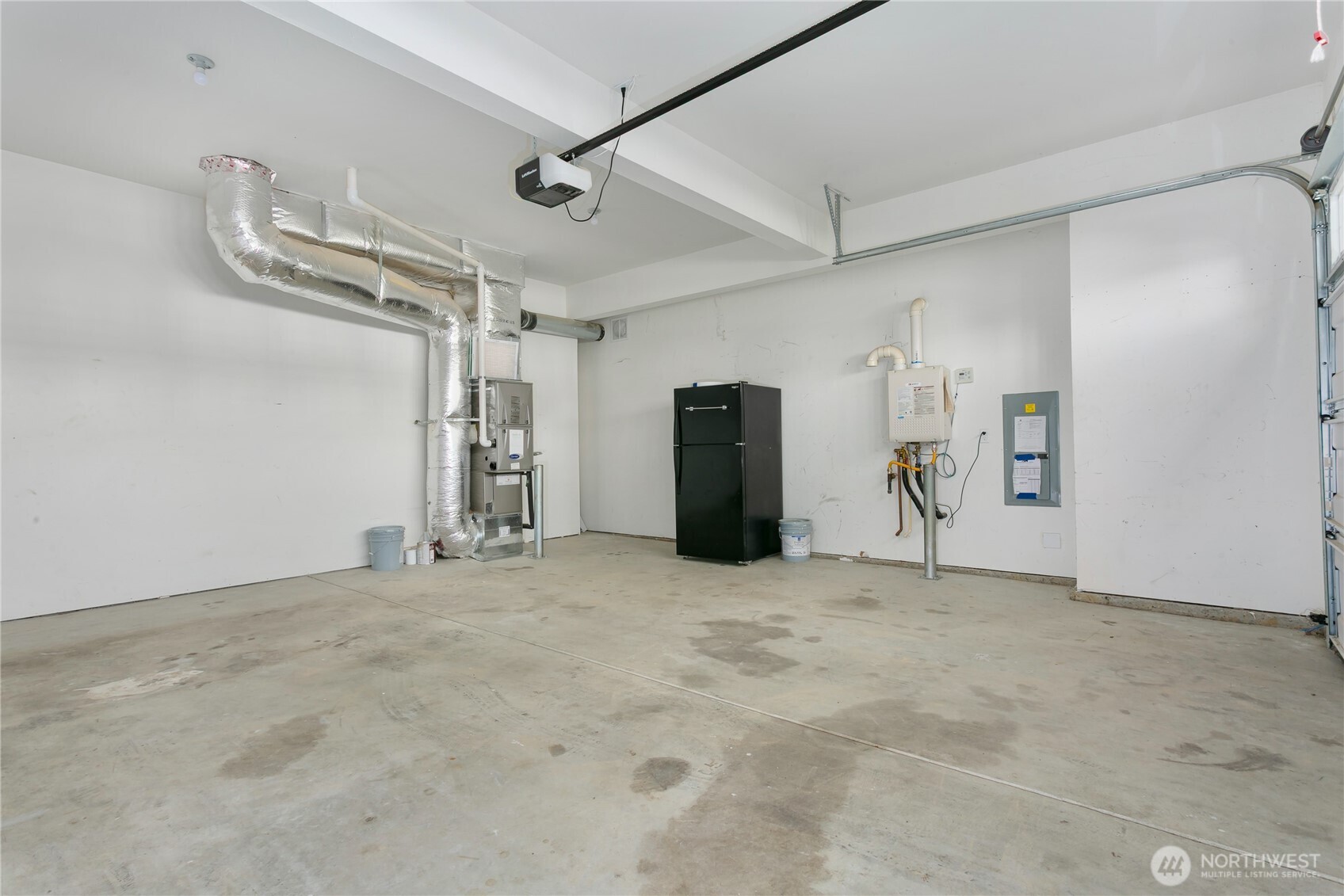 property viewer photo 33