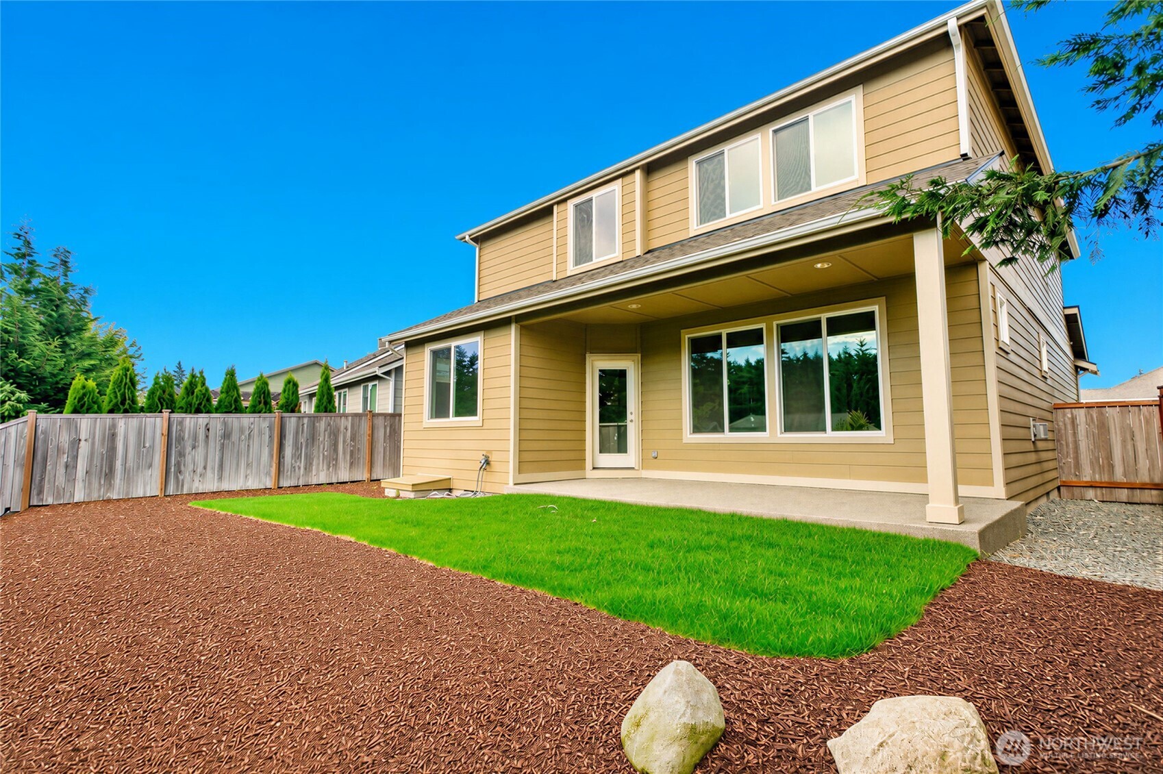 property viewer photo 37