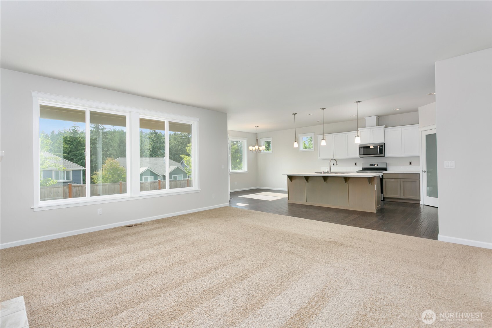 property viewer photo 7
