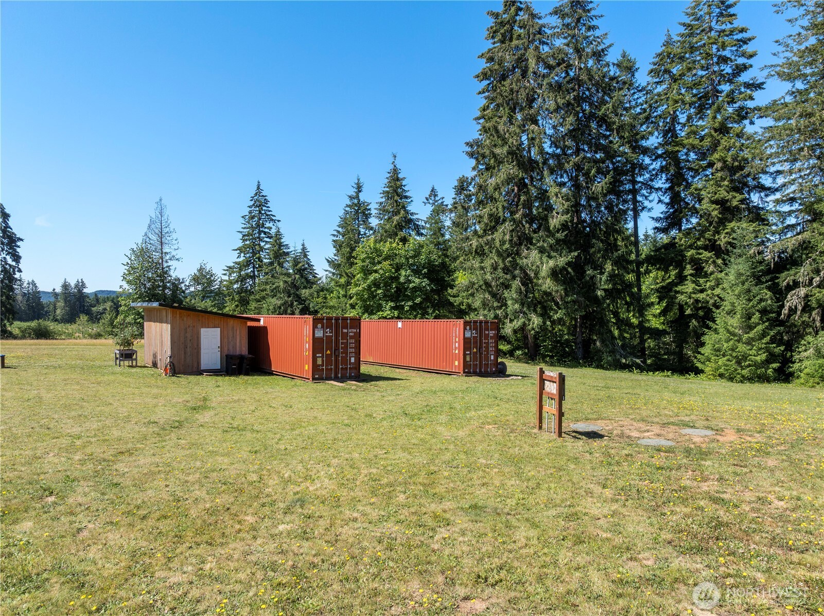 property viewer photo 9