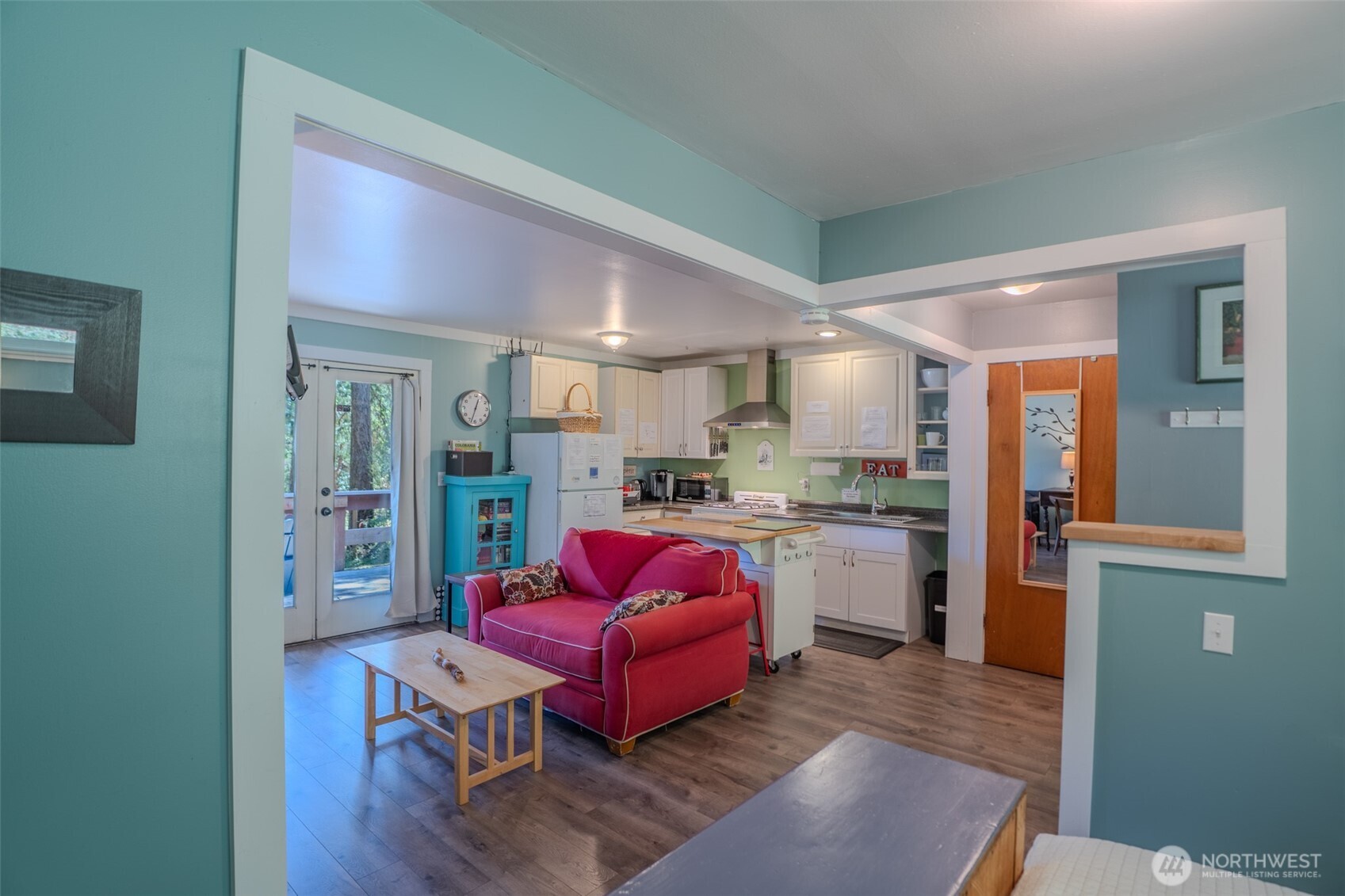 main property photo 16