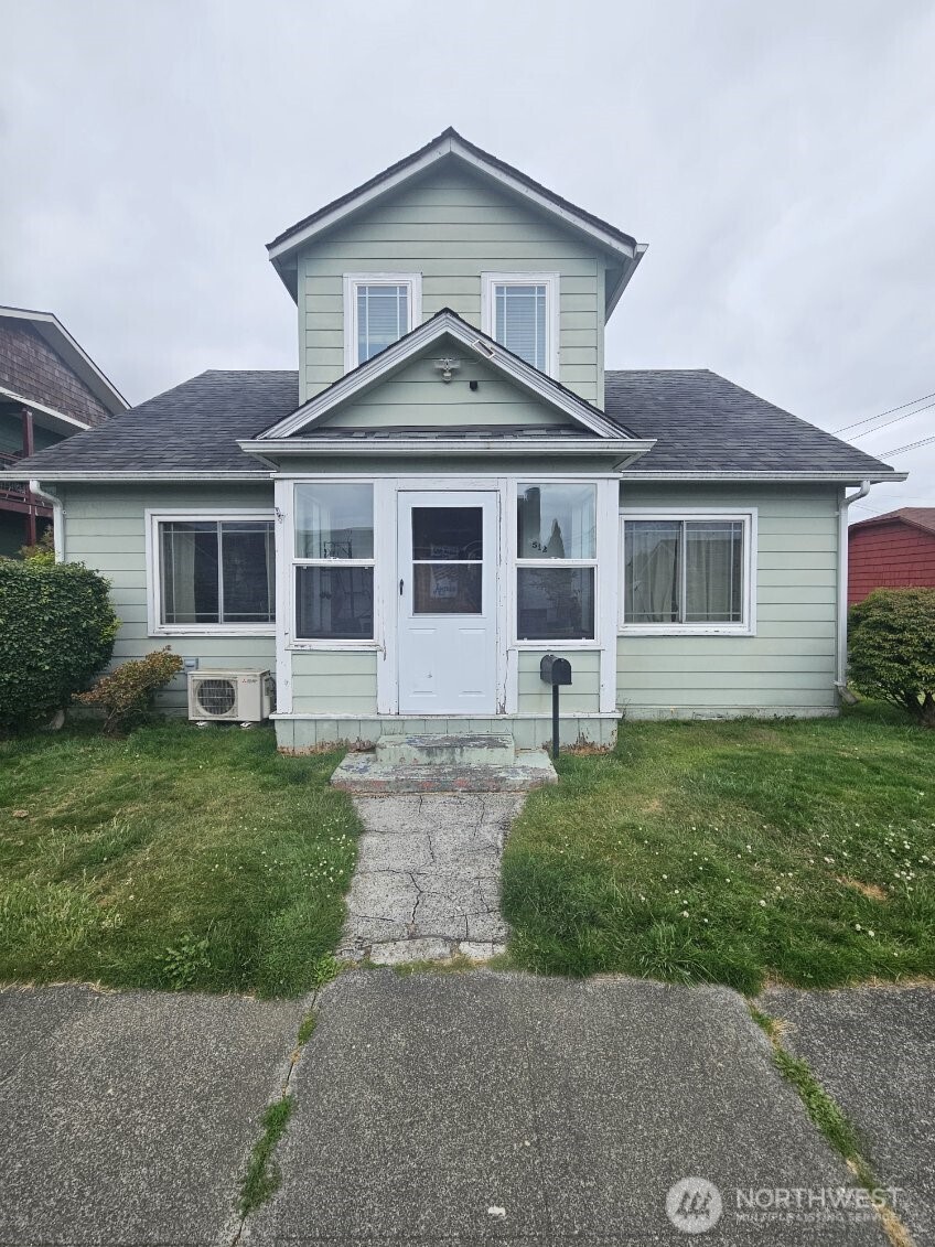 main property photo 0