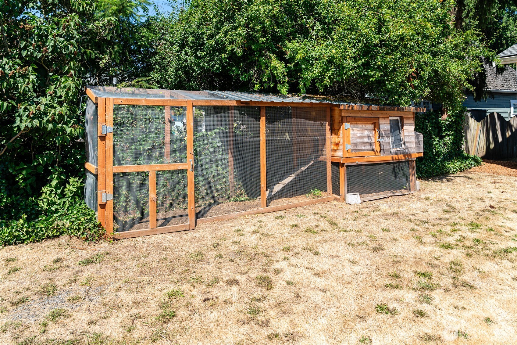 property viewer photo 30