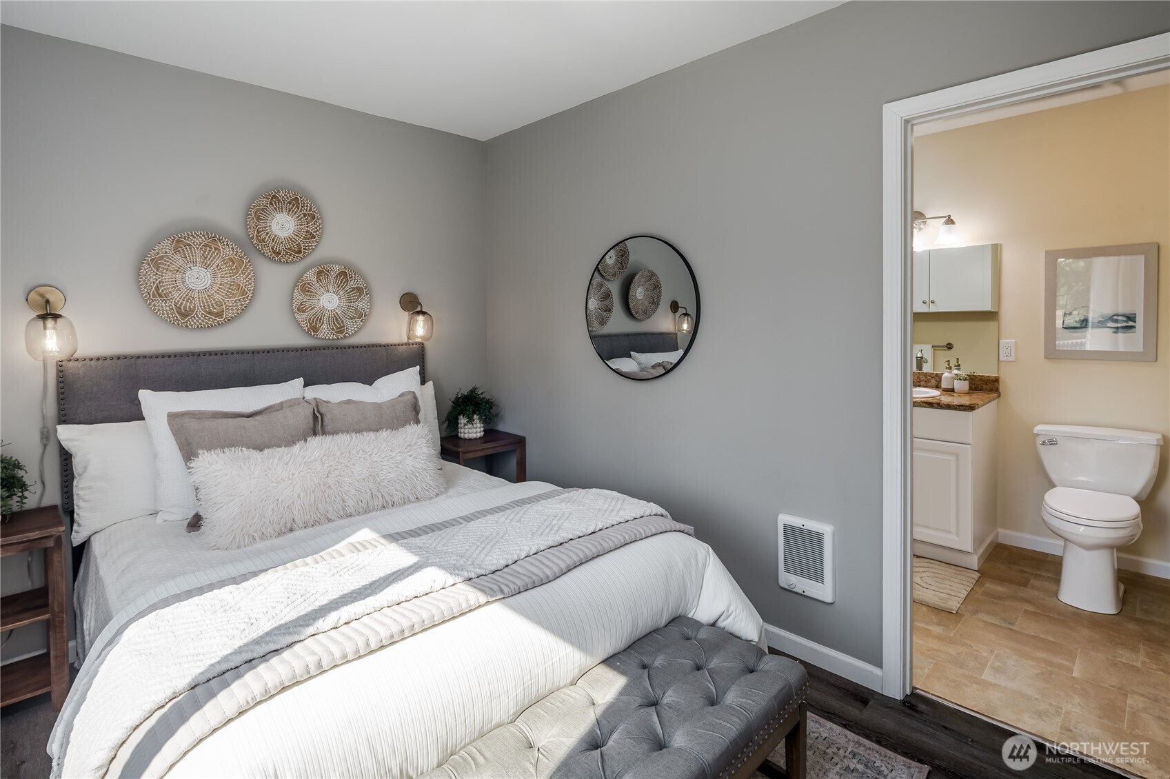 property viewer photo 8