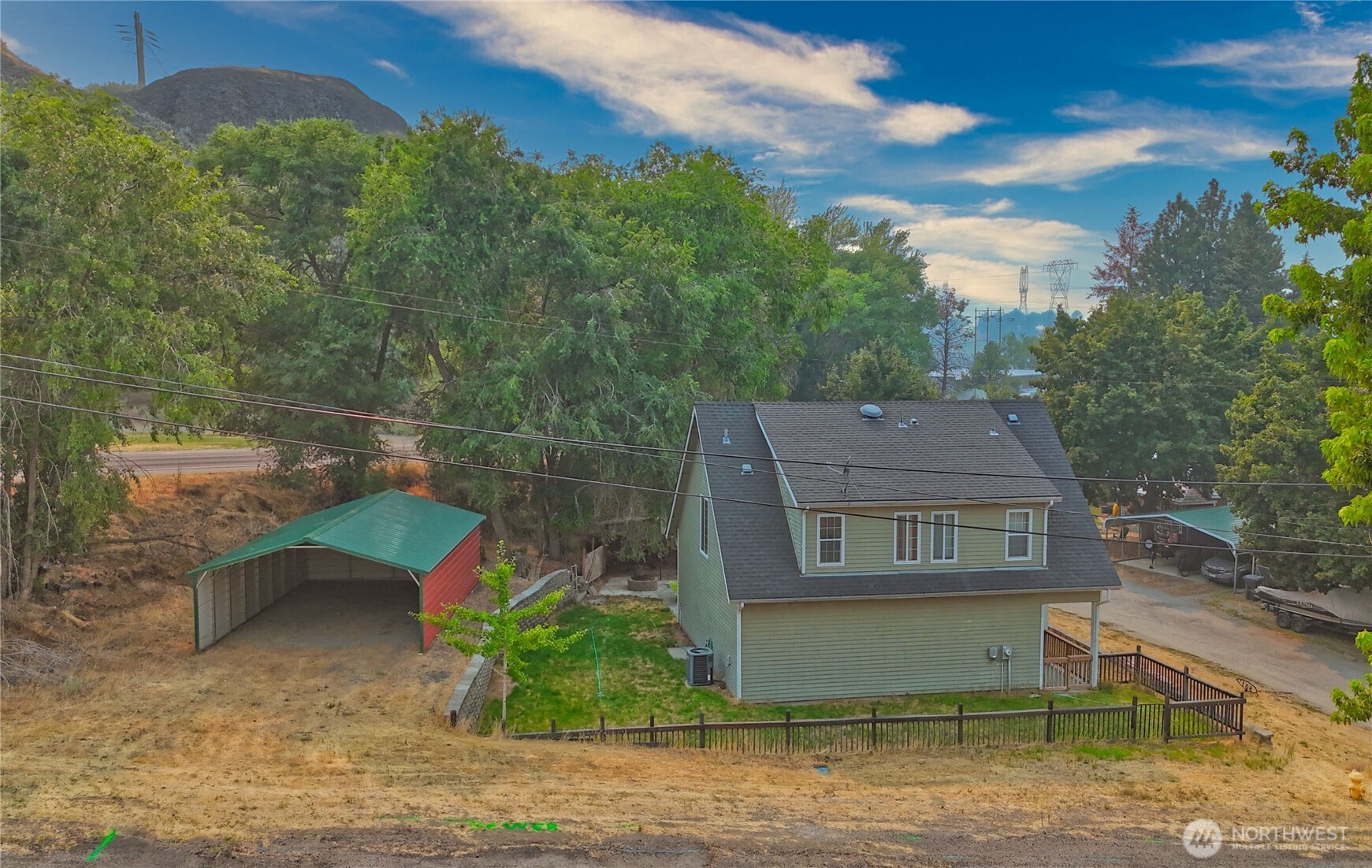 main property photo 34