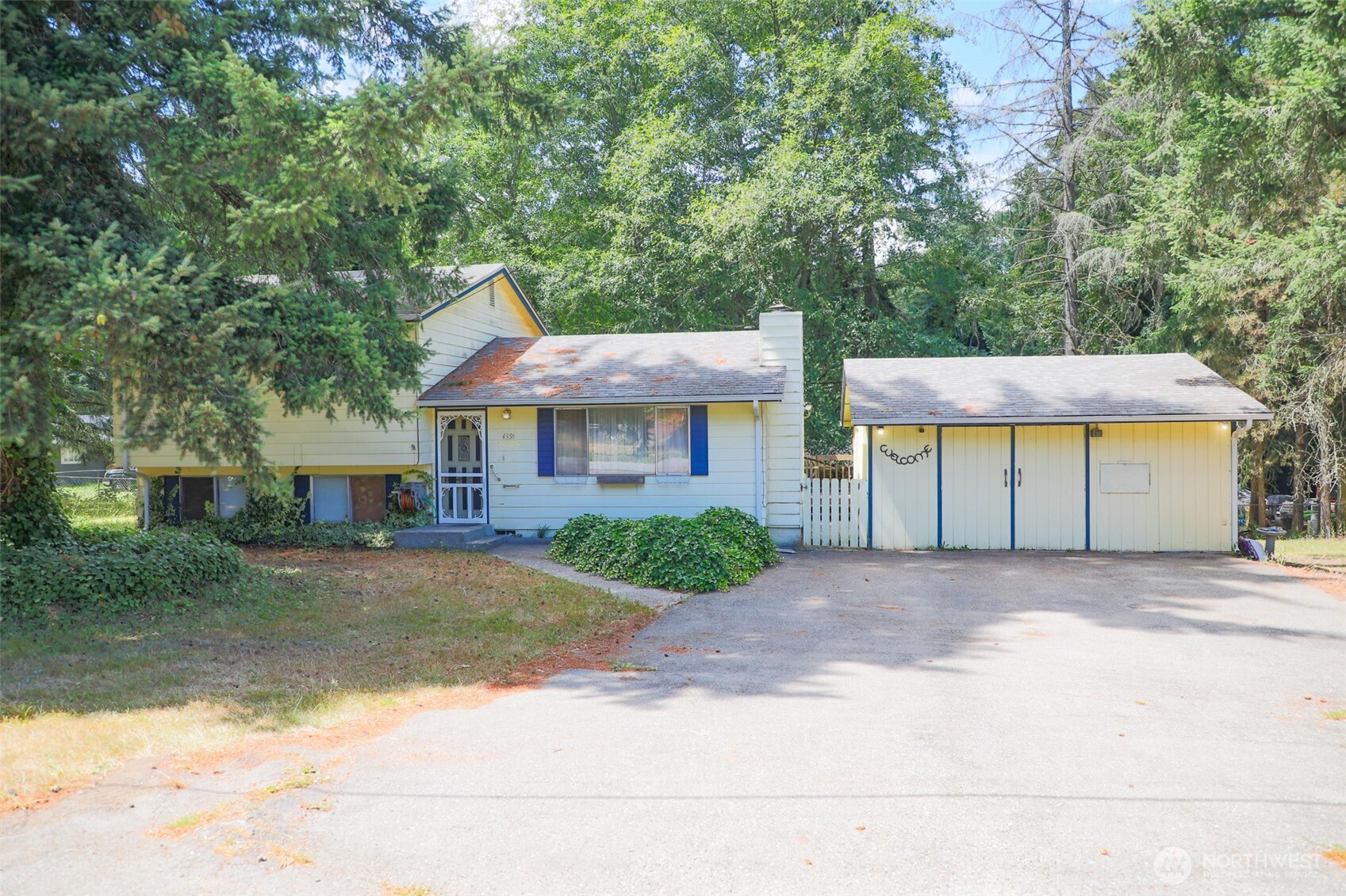 main property photo 0
