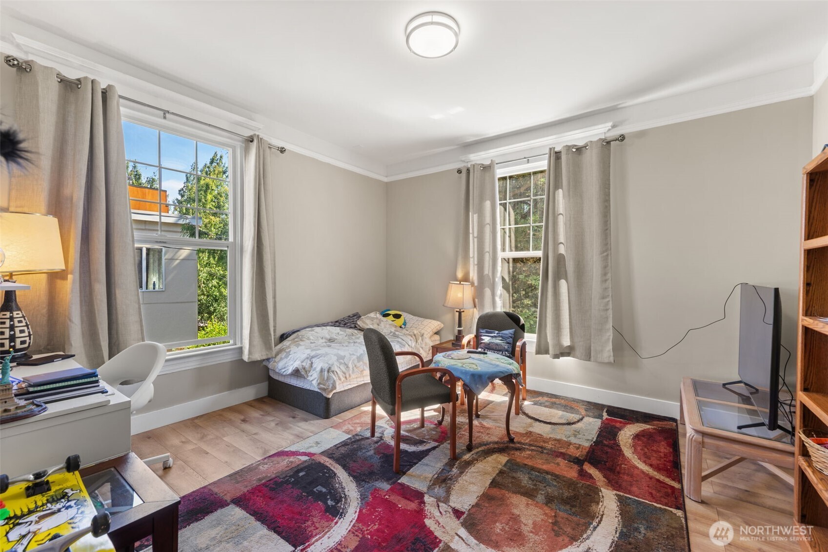 main property photo 7