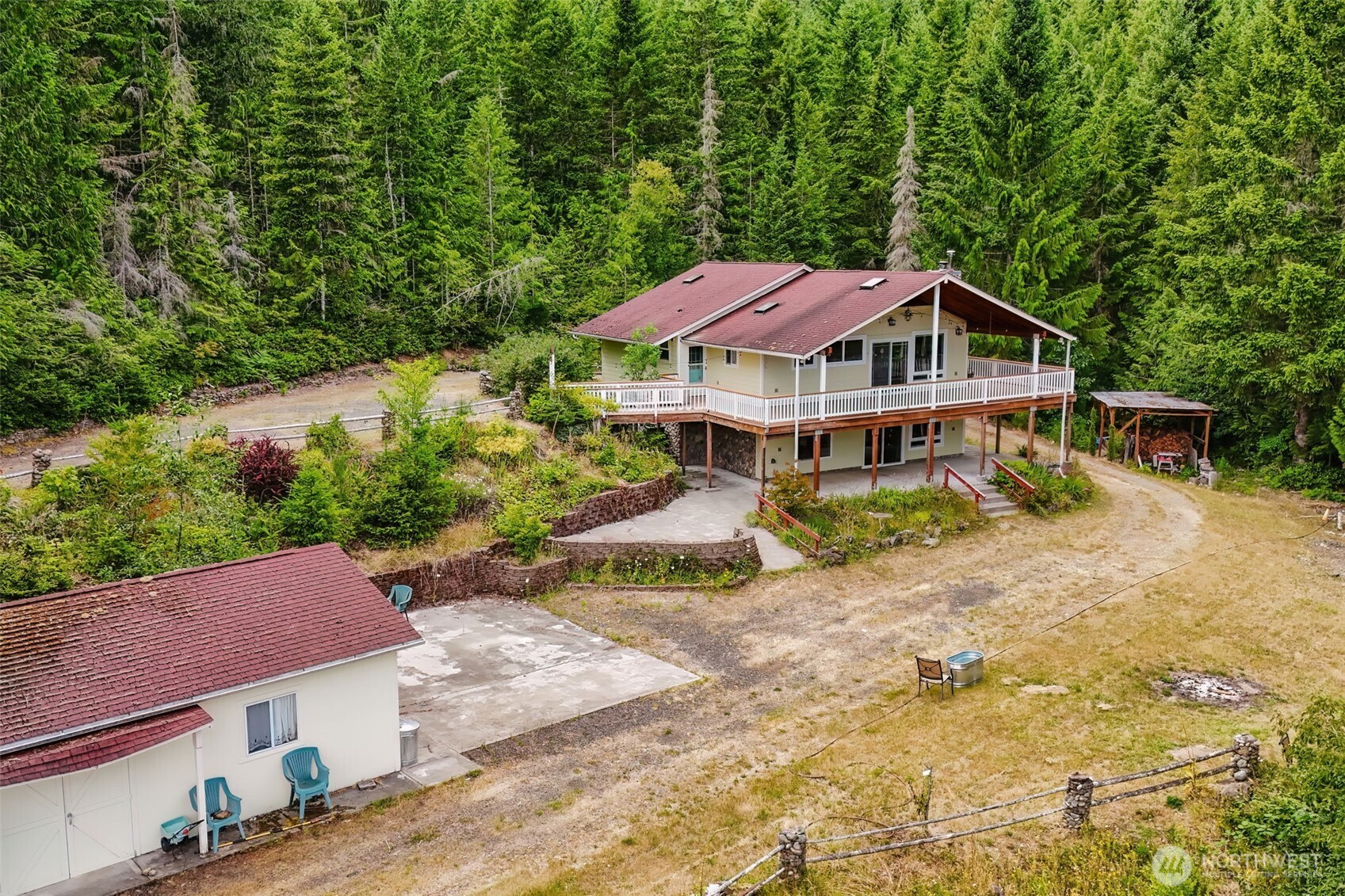 main property photo 0