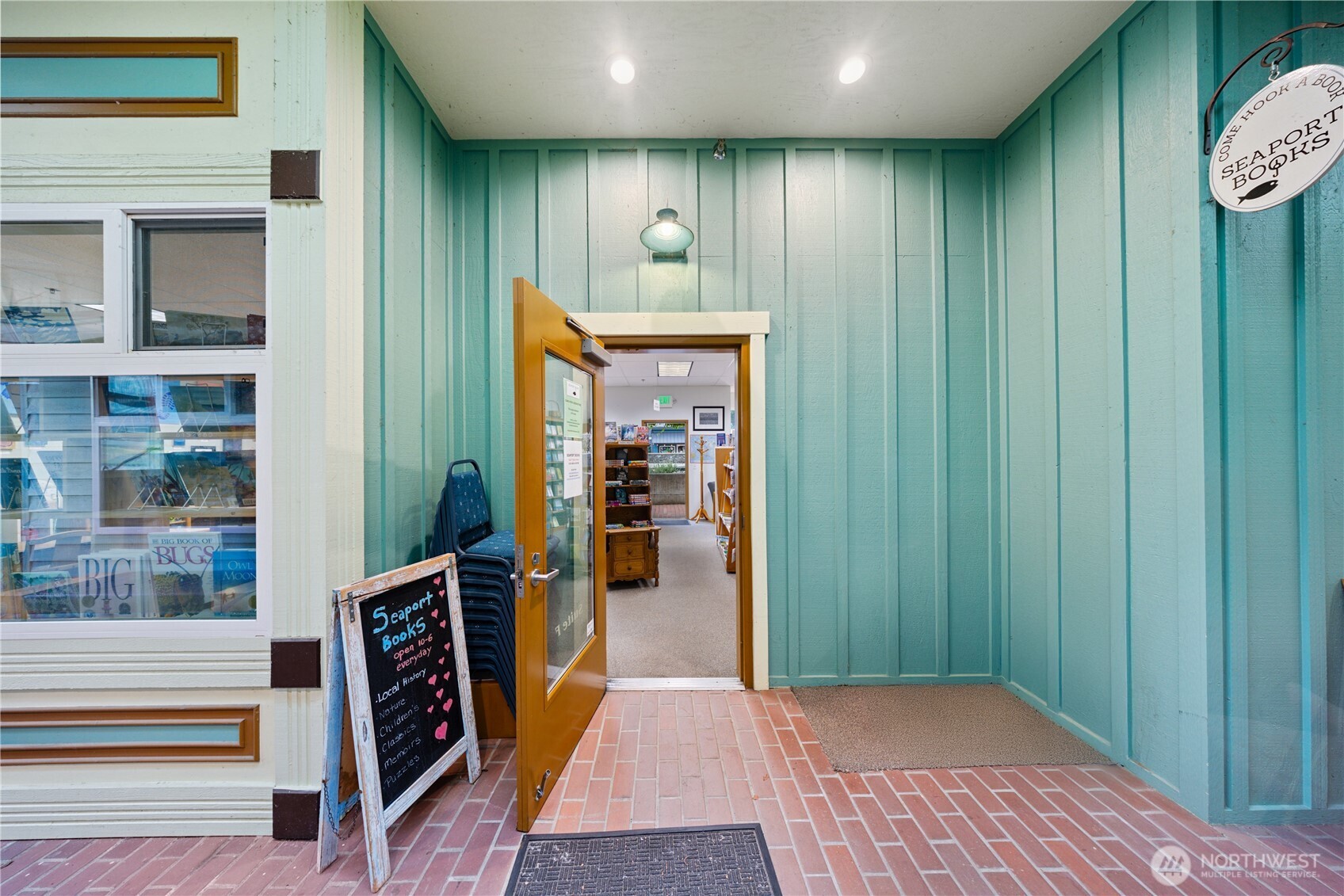 main property photo 17