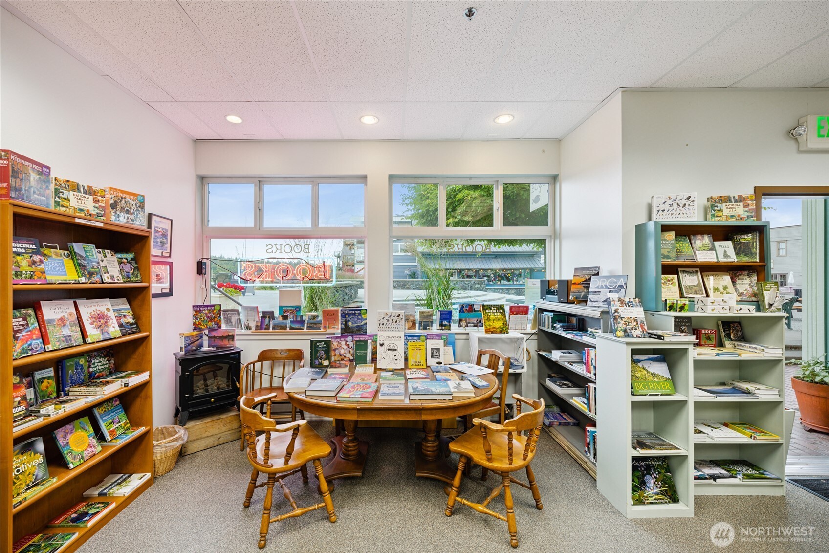 main property photo 8