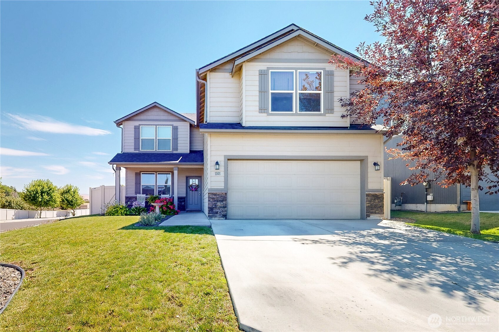 main property photo 0