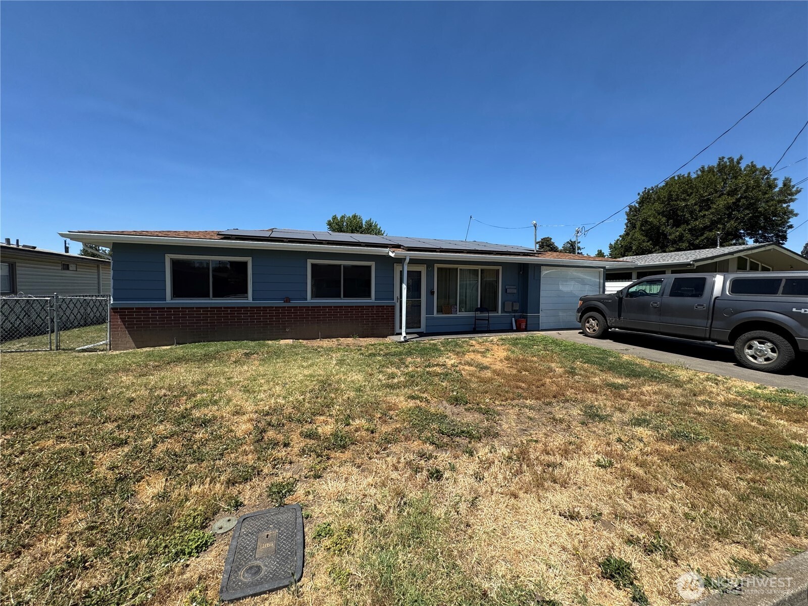 main property photo 0