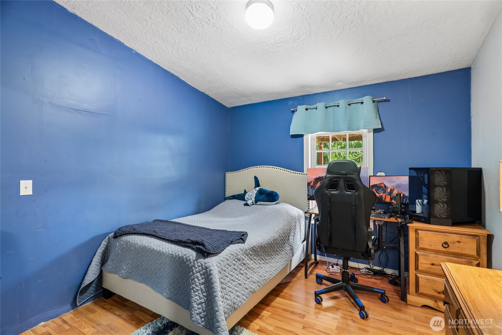 main property photo 17