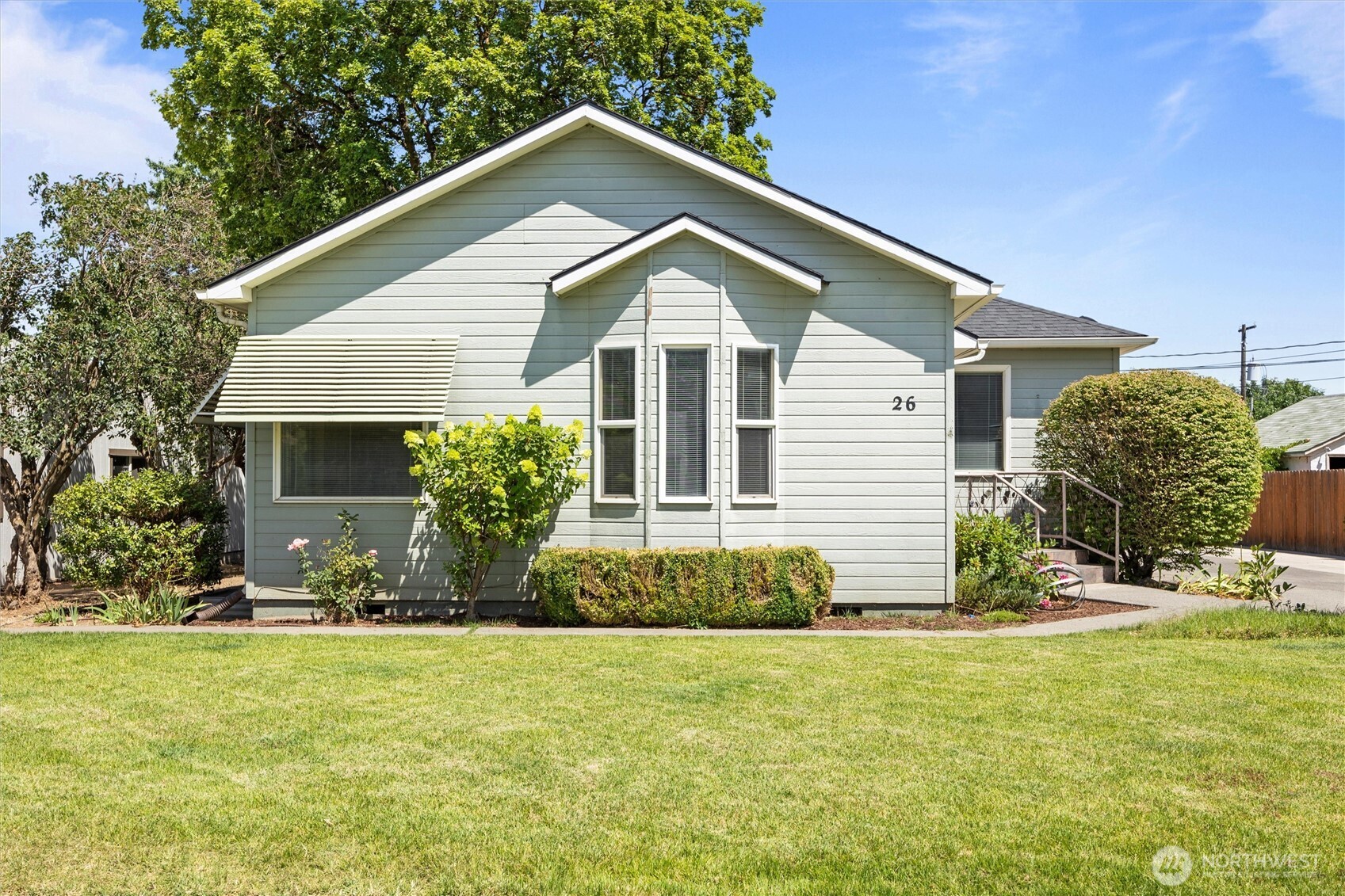 main property photo 0