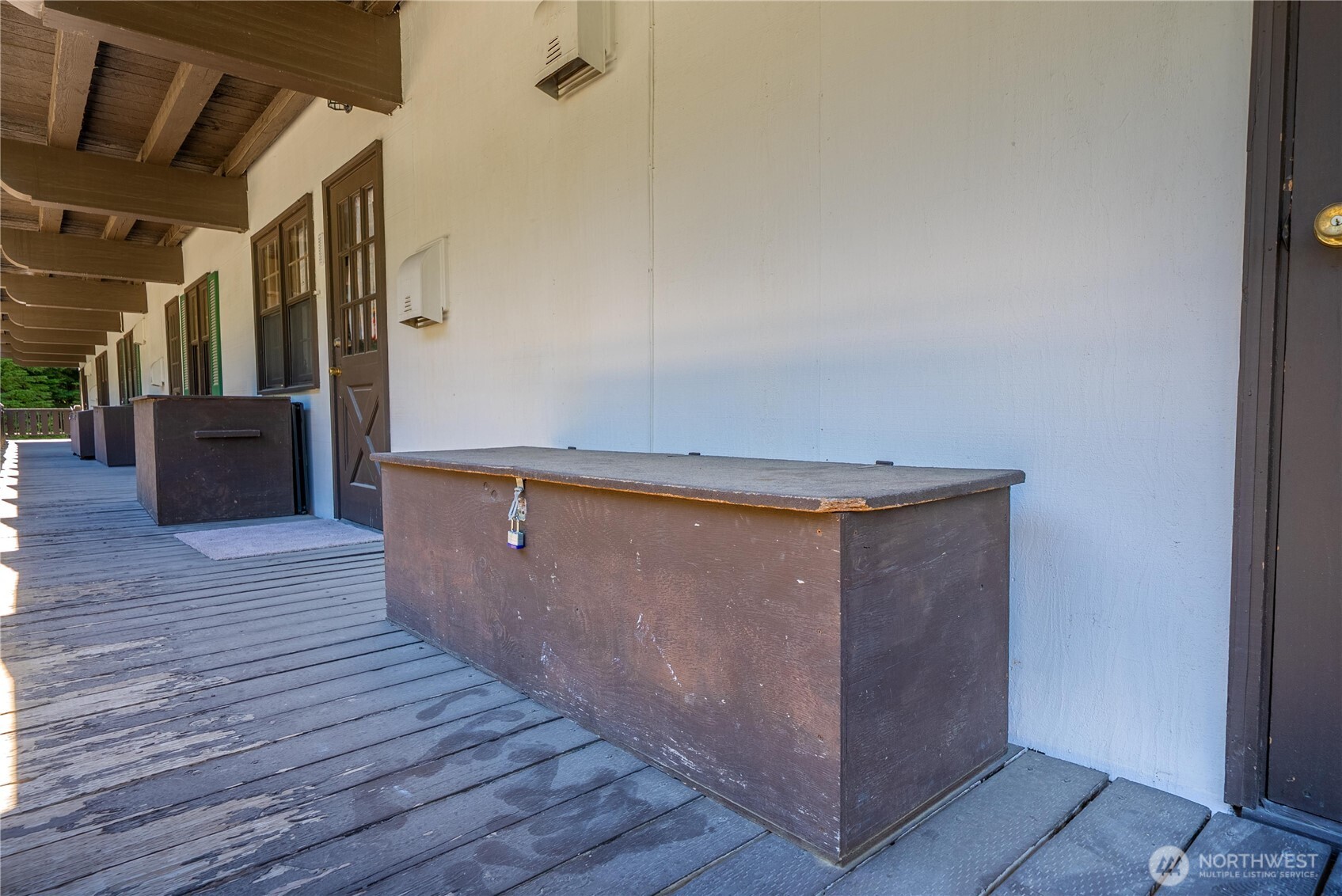property viewer photo 16