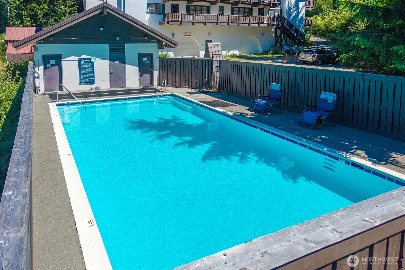 property viewer photo 22