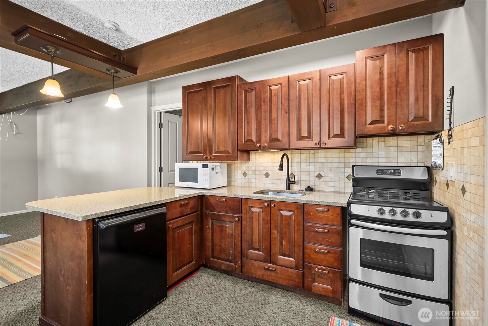property viewer photo 4