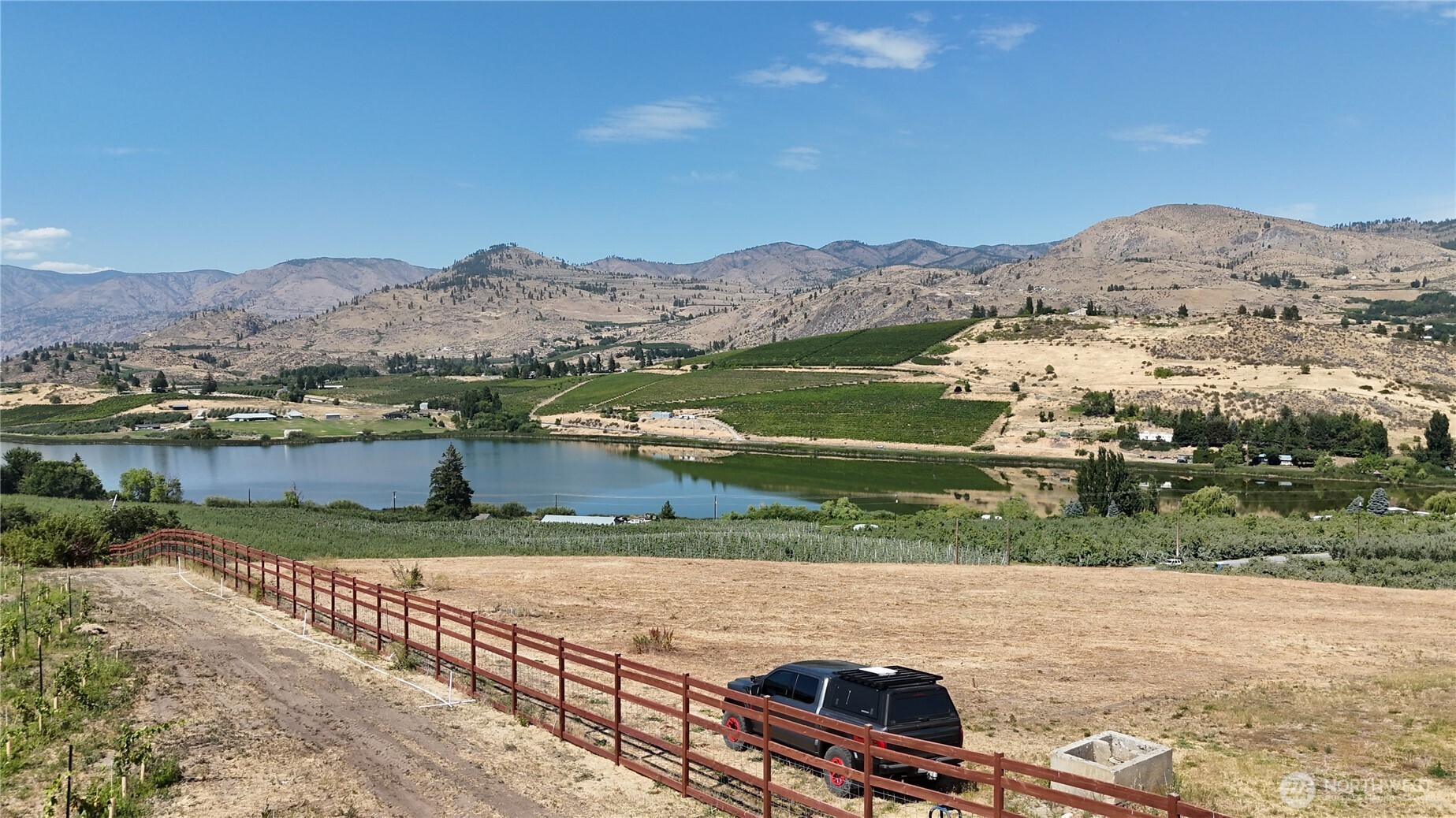 main property photo 29
