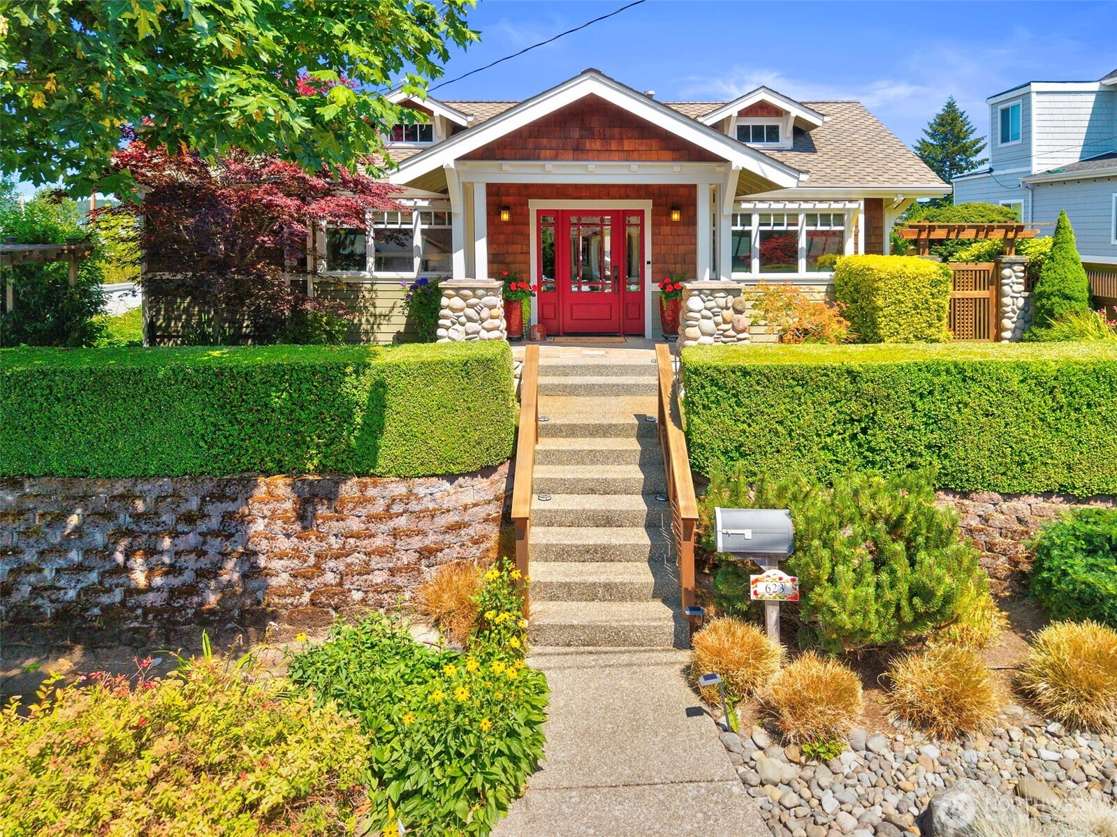 main property photo 0