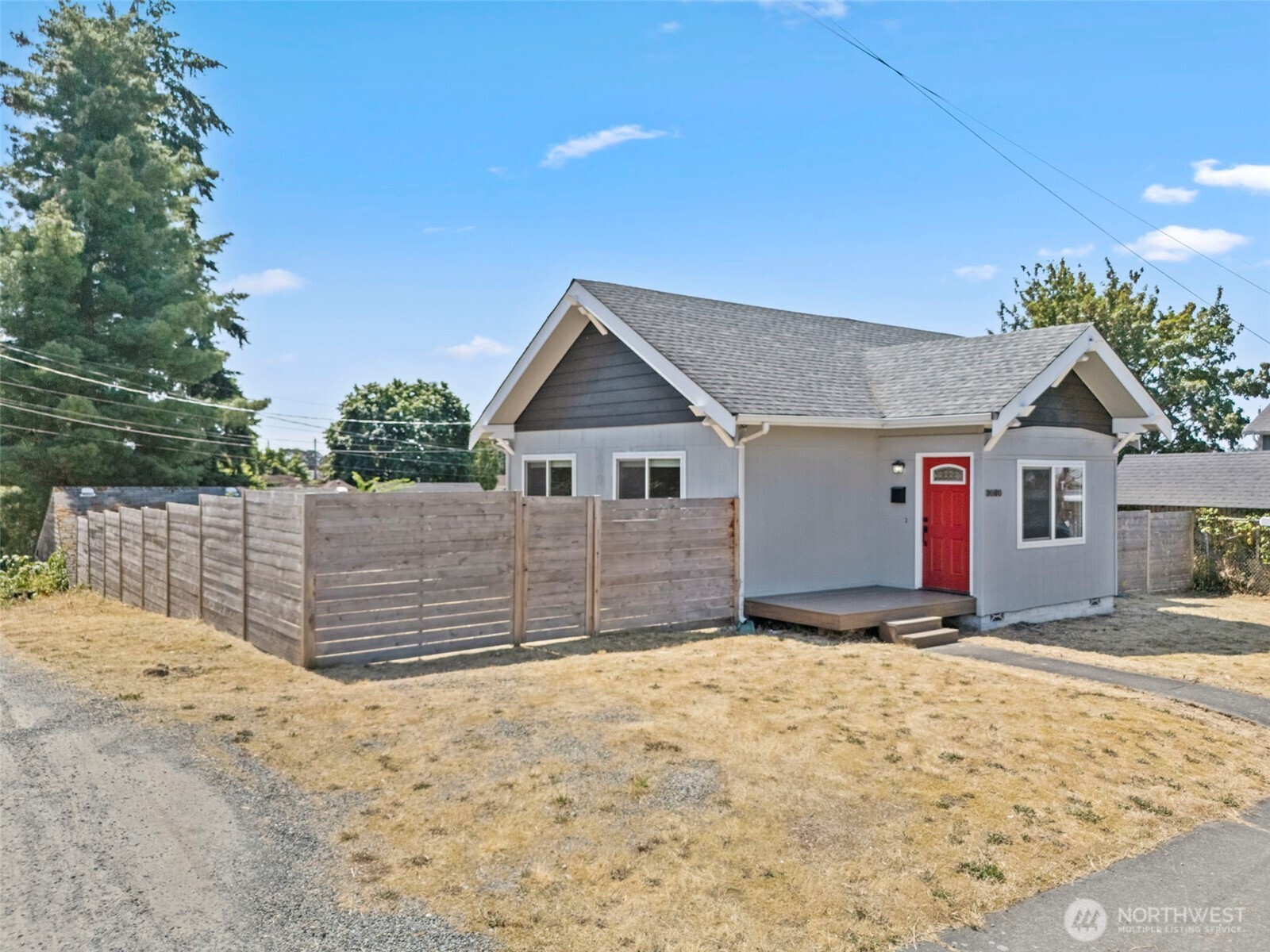 property viewer photo 3