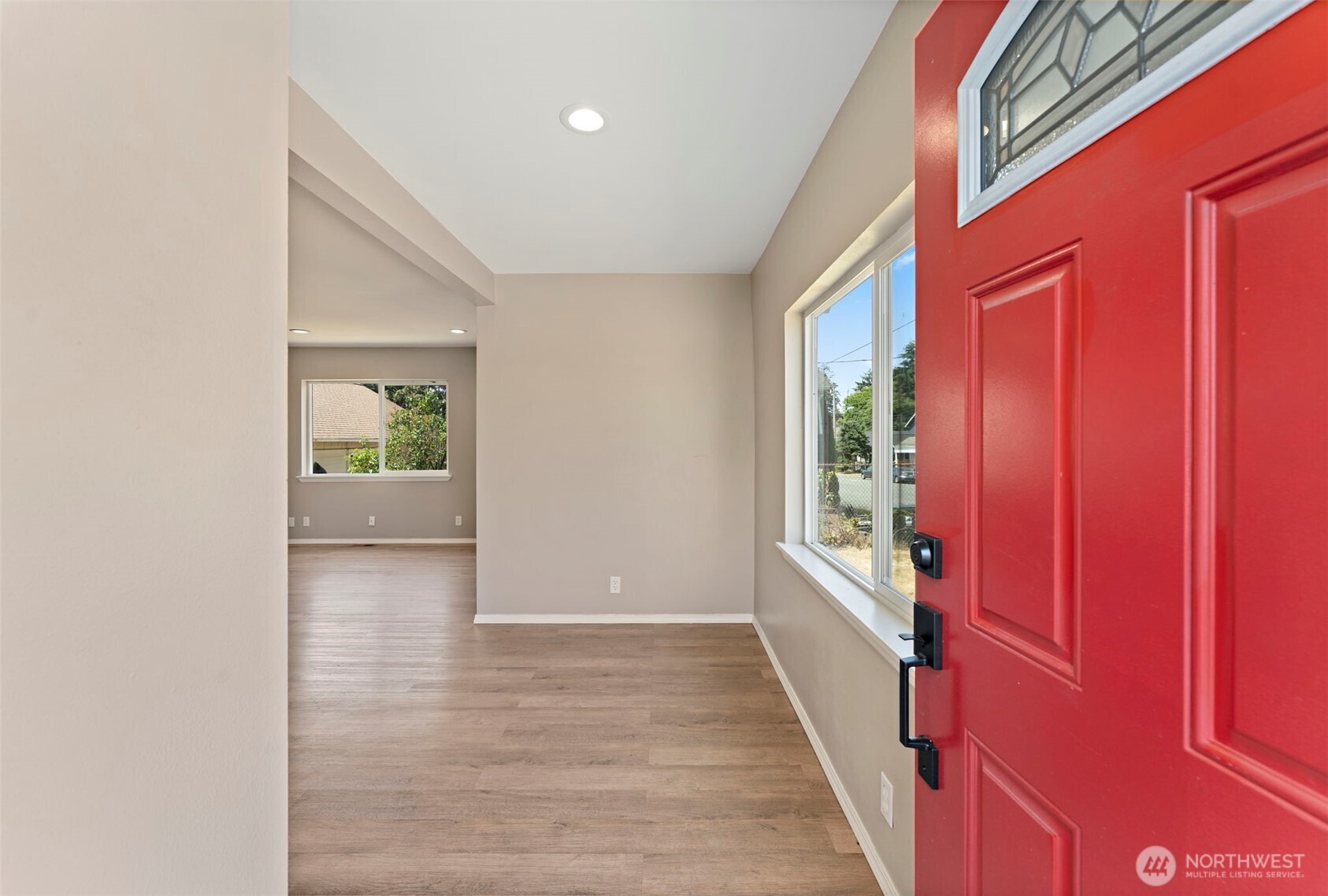 property viewer photo 4