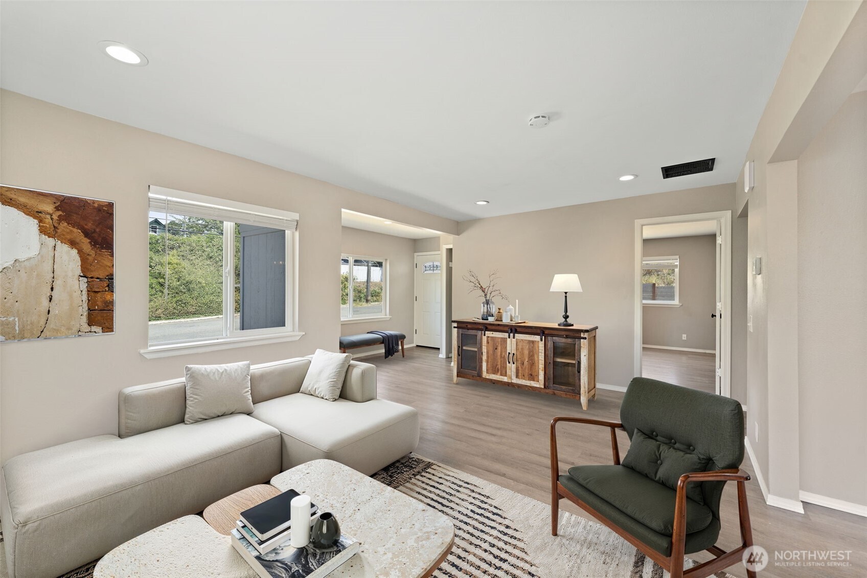property viewer photo 6