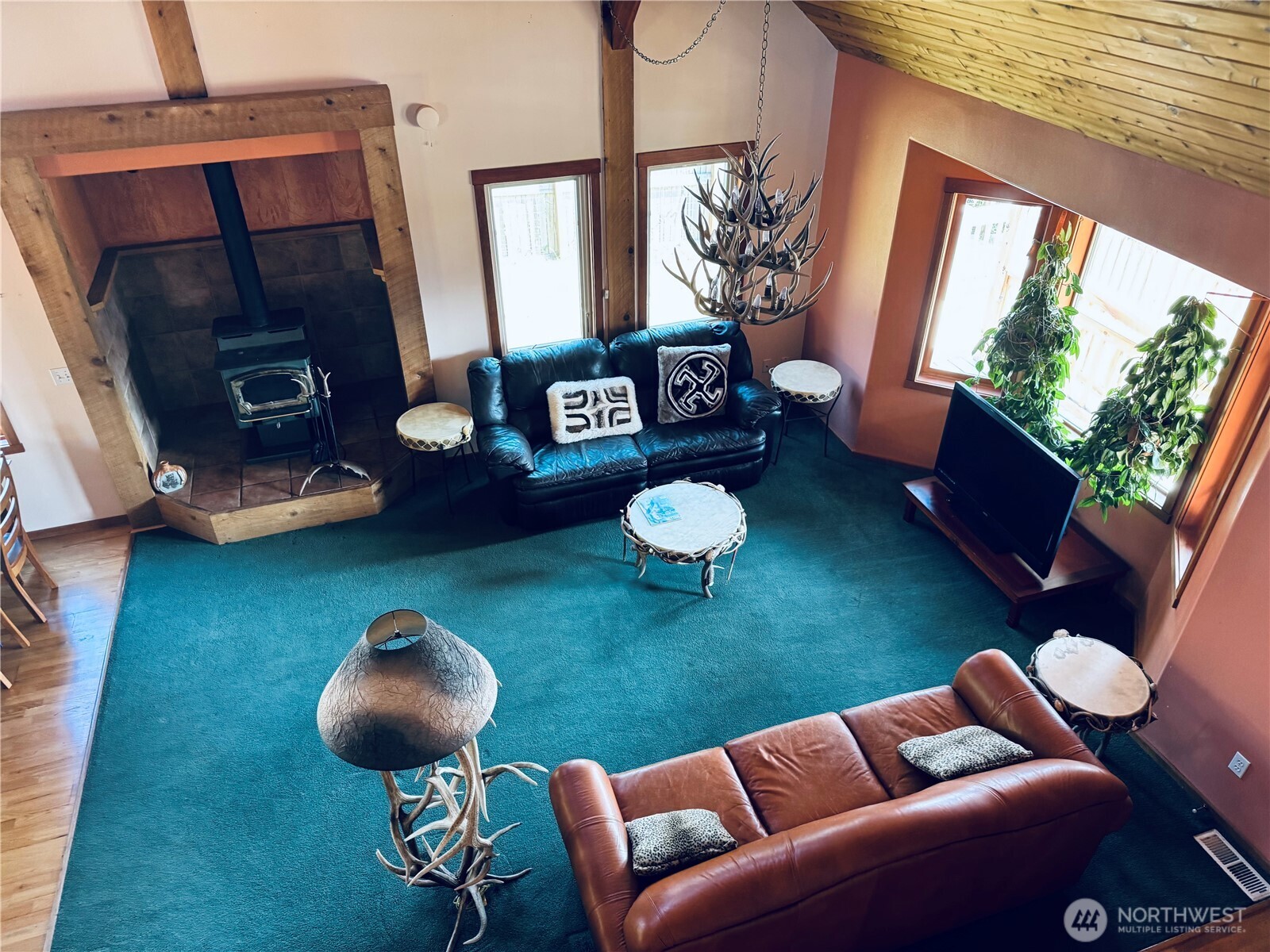 main property photo 17