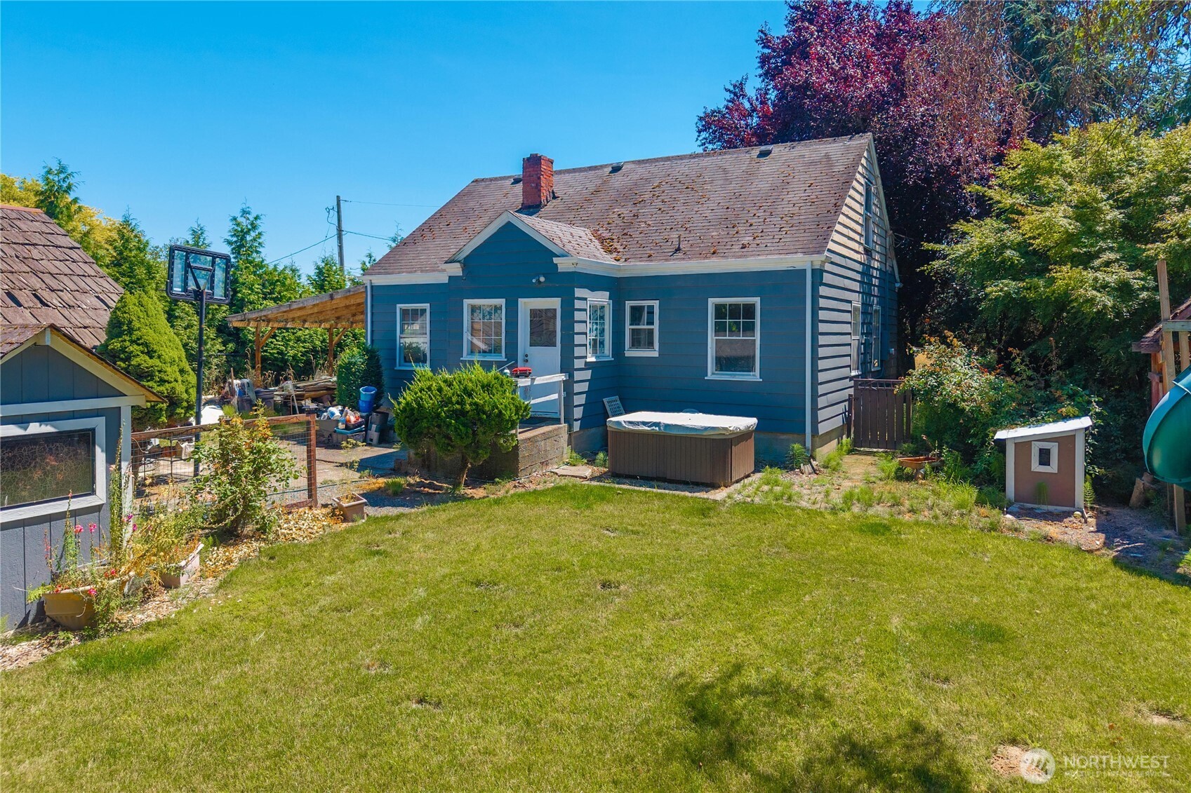 main property photo 26