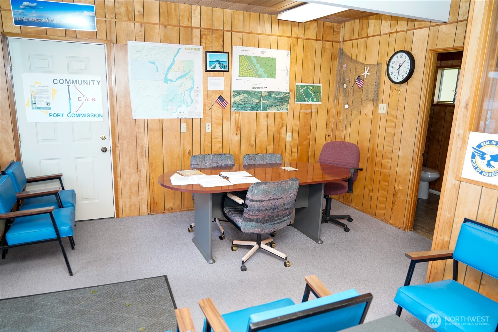 main property photo 32