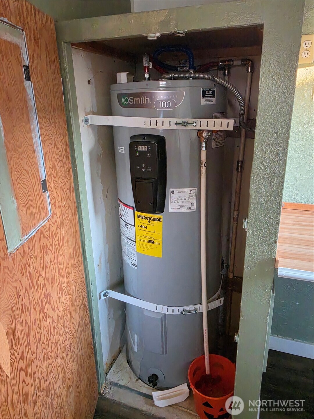 main property photo 20