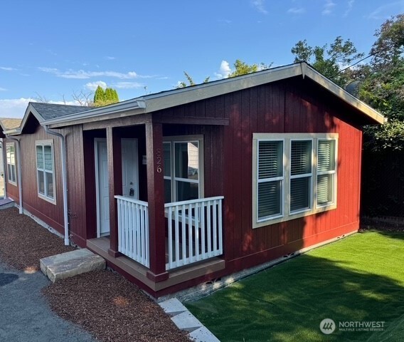 main property photo 0