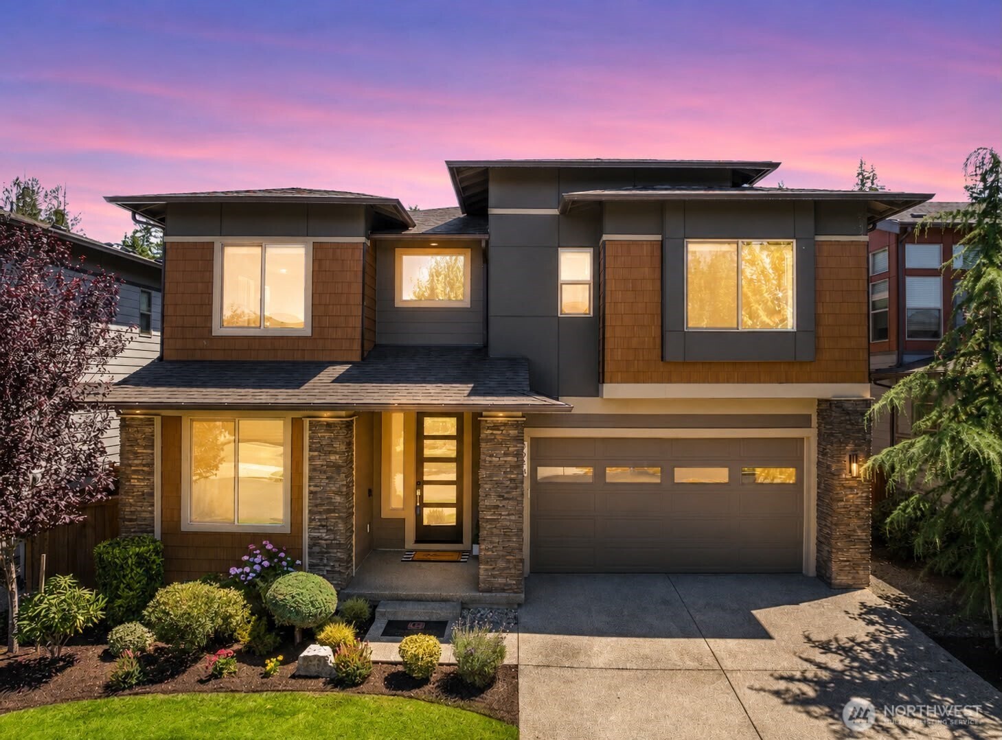 main property photo 0