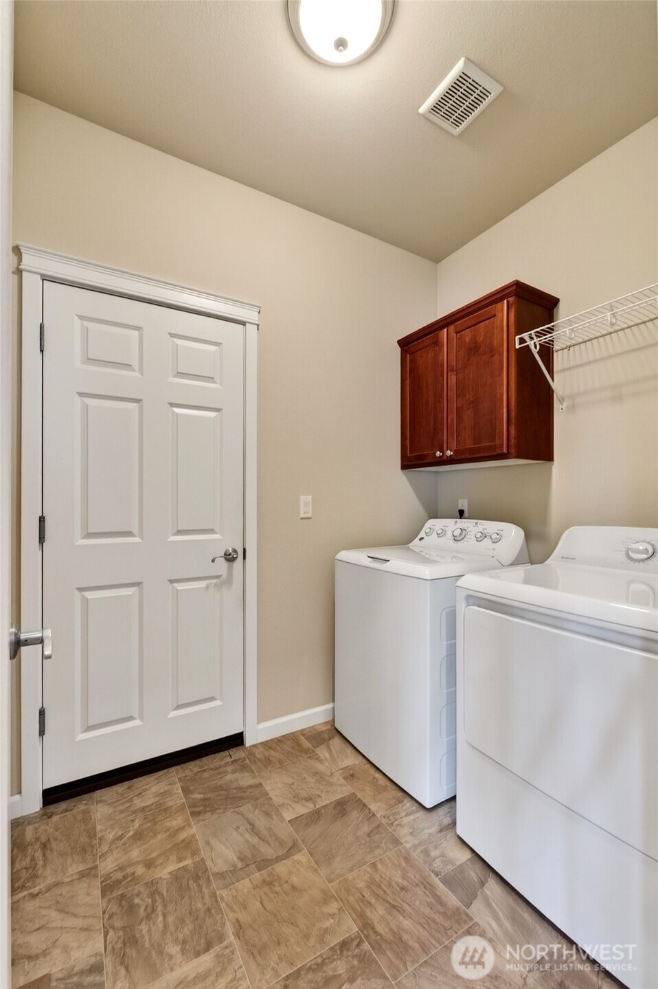 property viewer photo 22