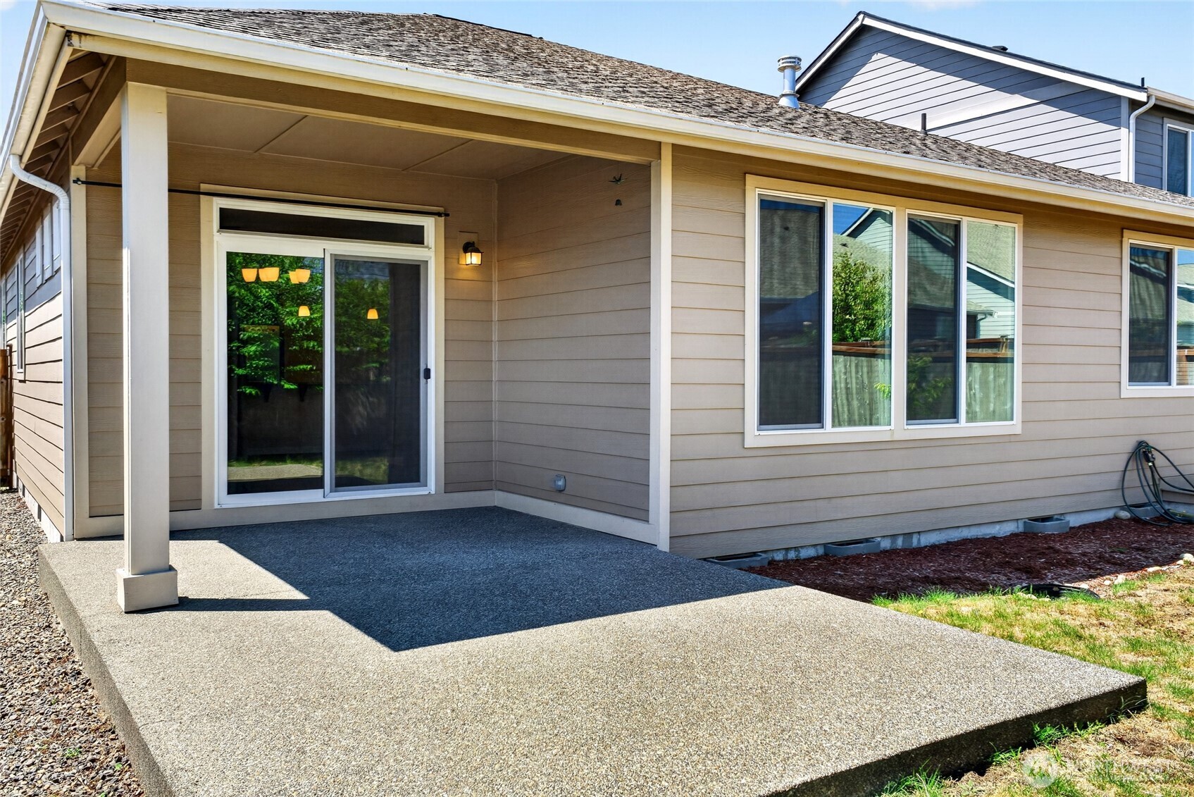 property viewer photo 33