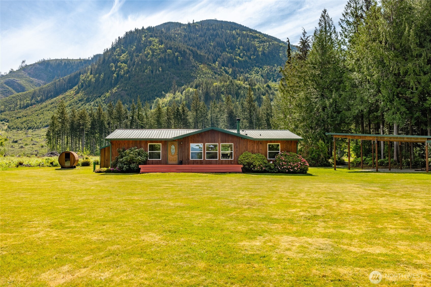 main property photo 0