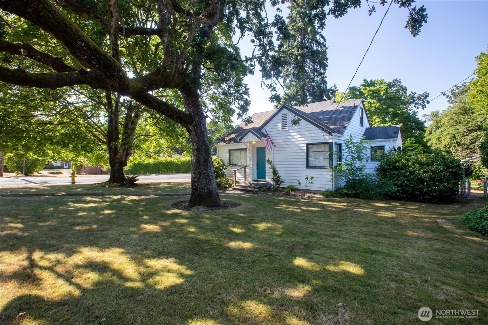 main property photo 0