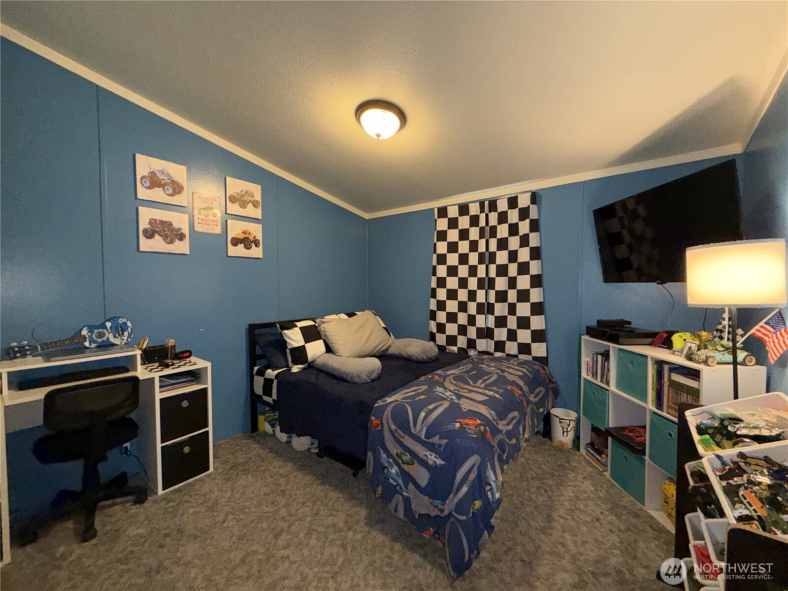 main property photo 14