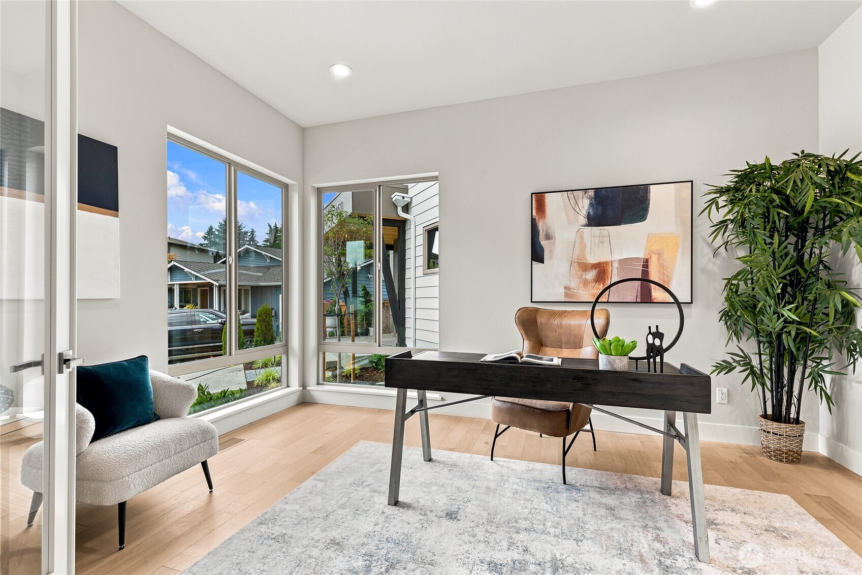 property viewer photo 1