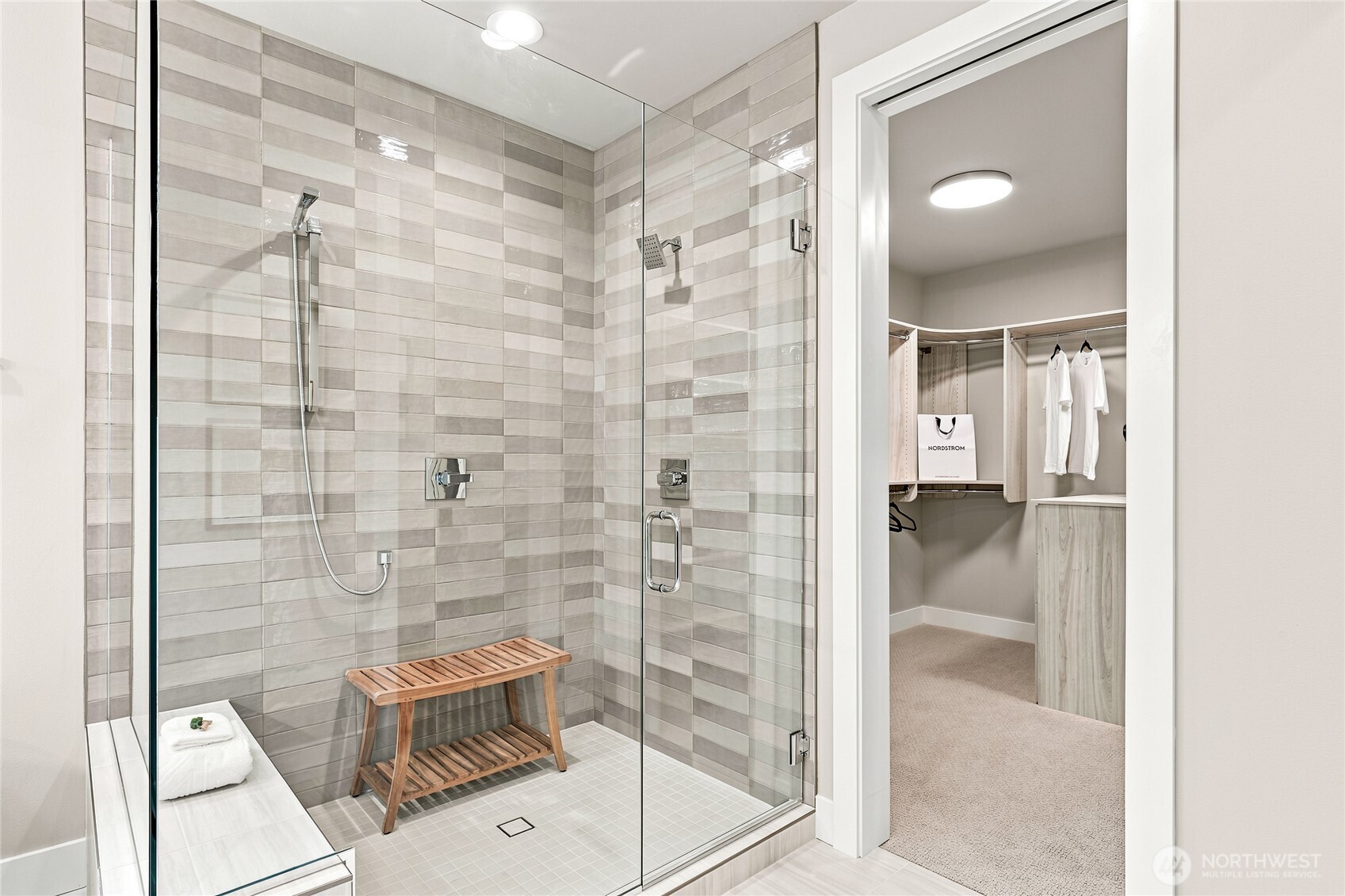 property viewer photo 17