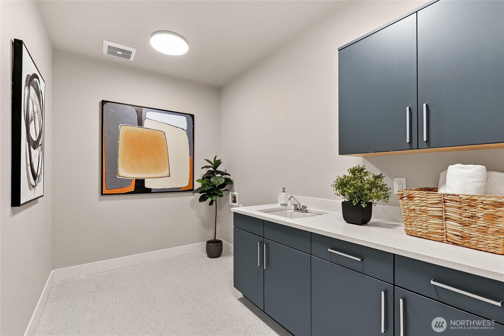 property viewer photo 28