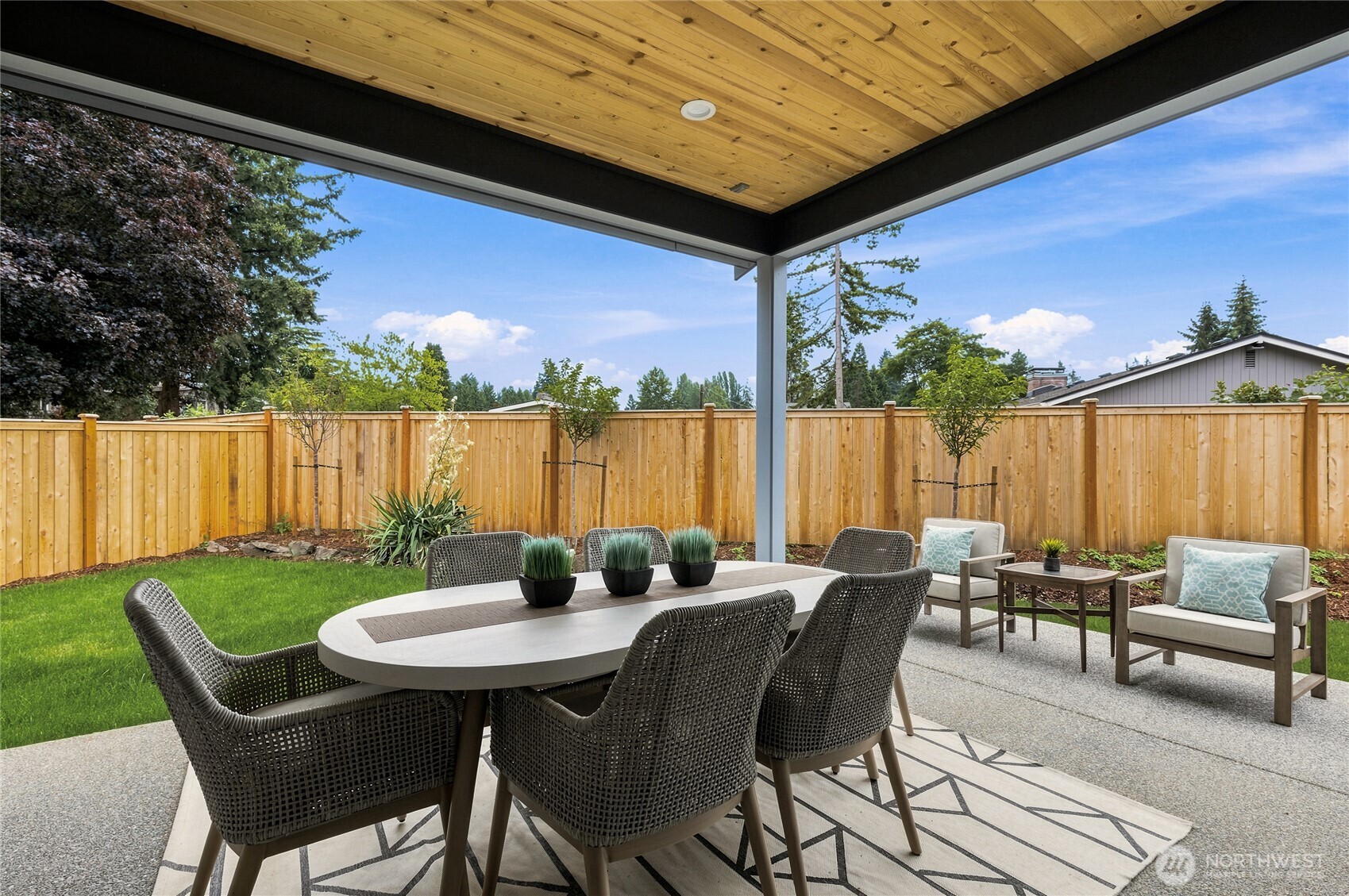 property viewer photo 29