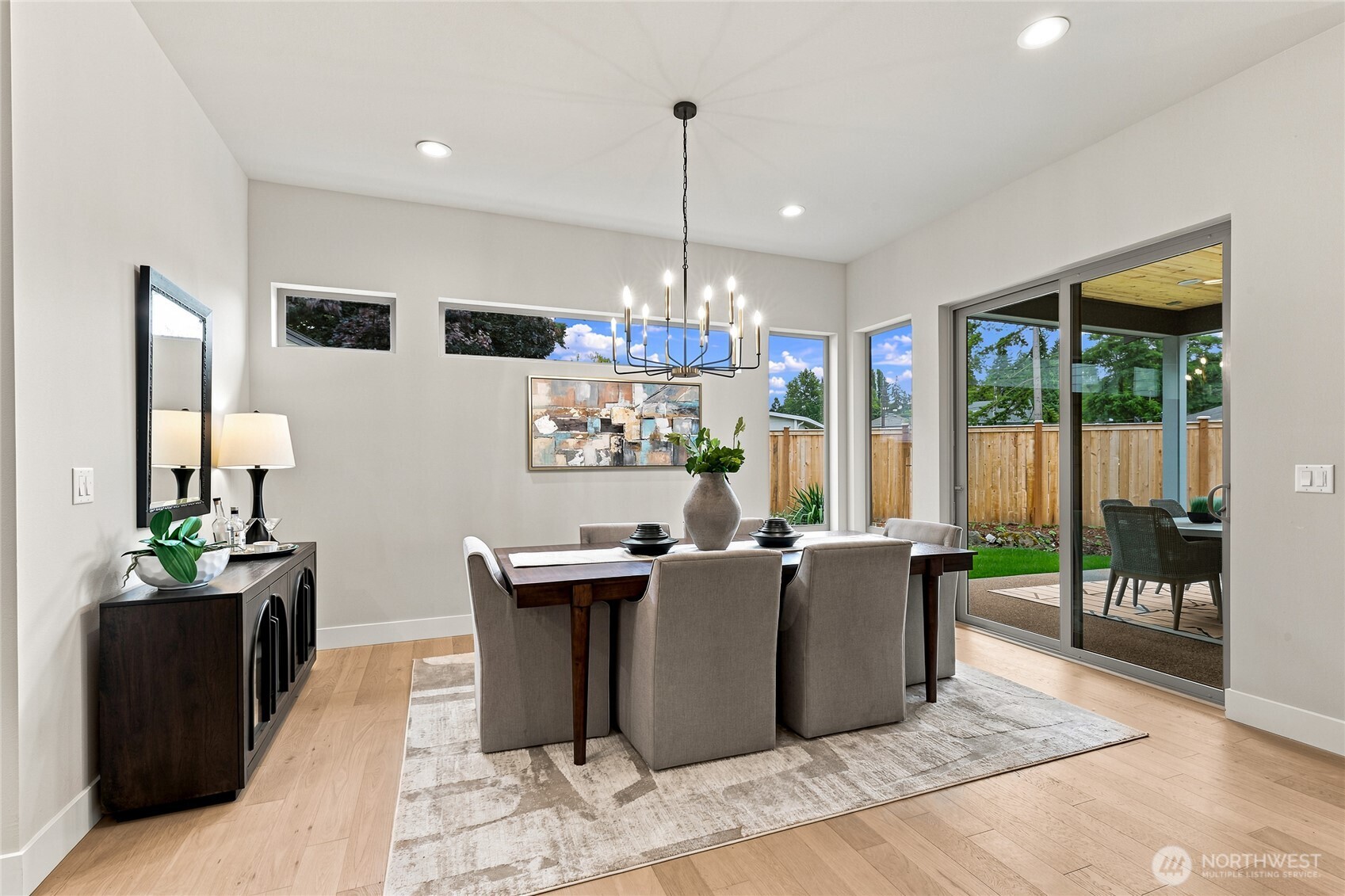 property viewer photo 5
