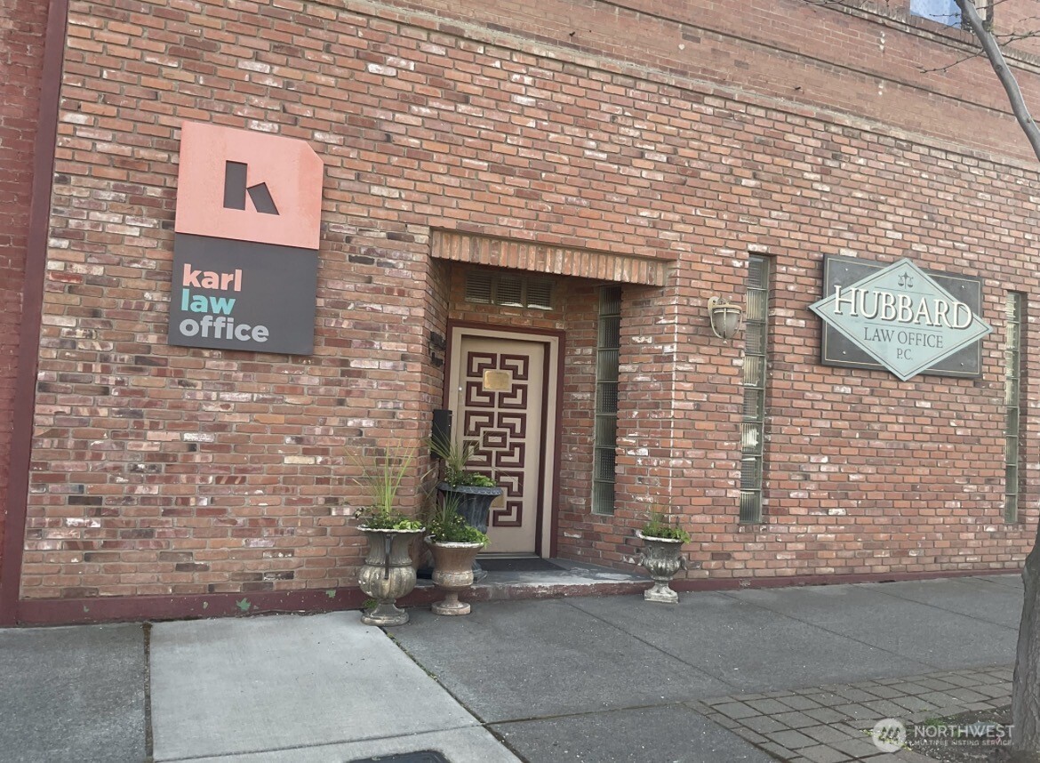 main property photo 0