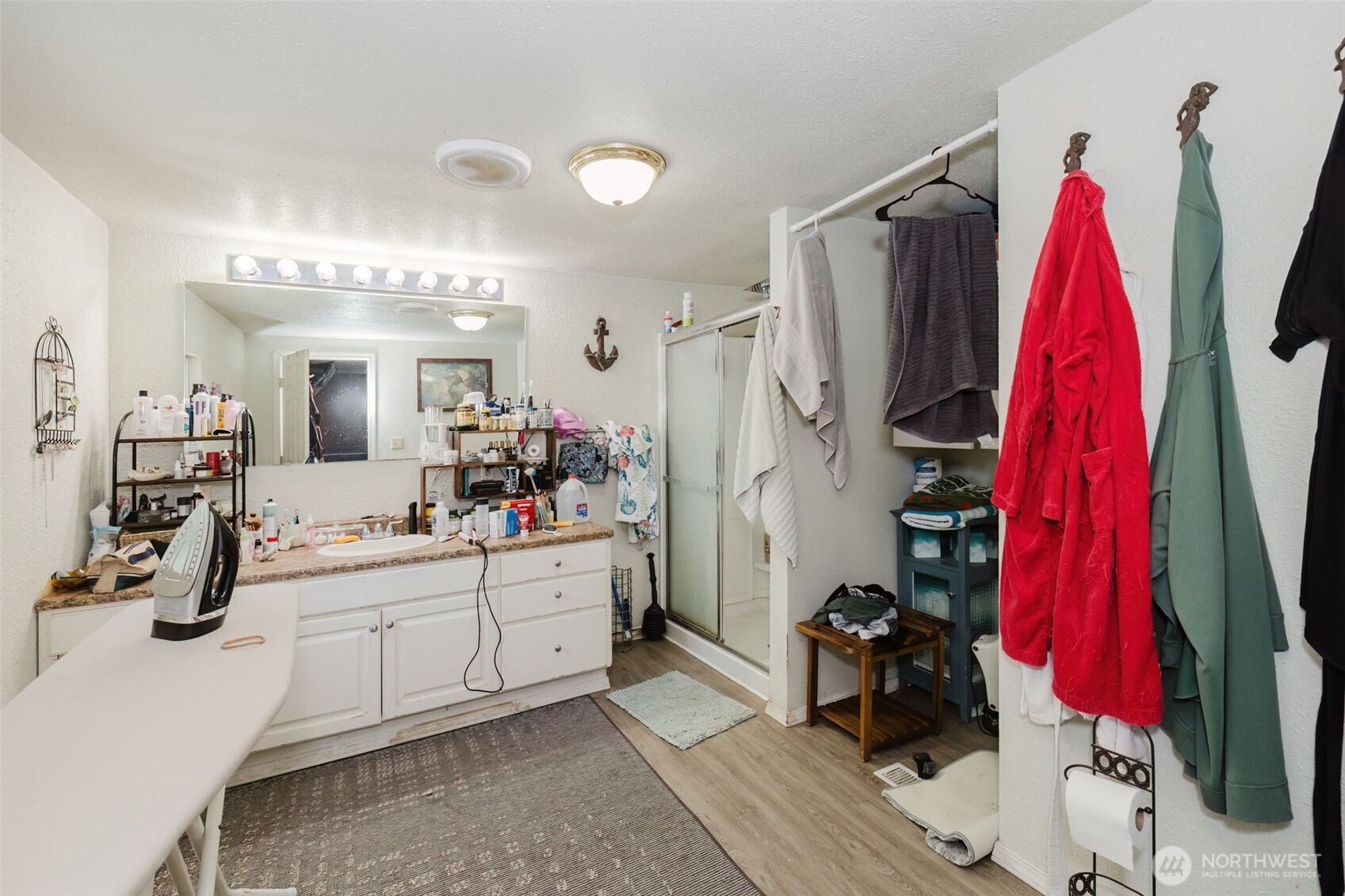 property viewer photo 14